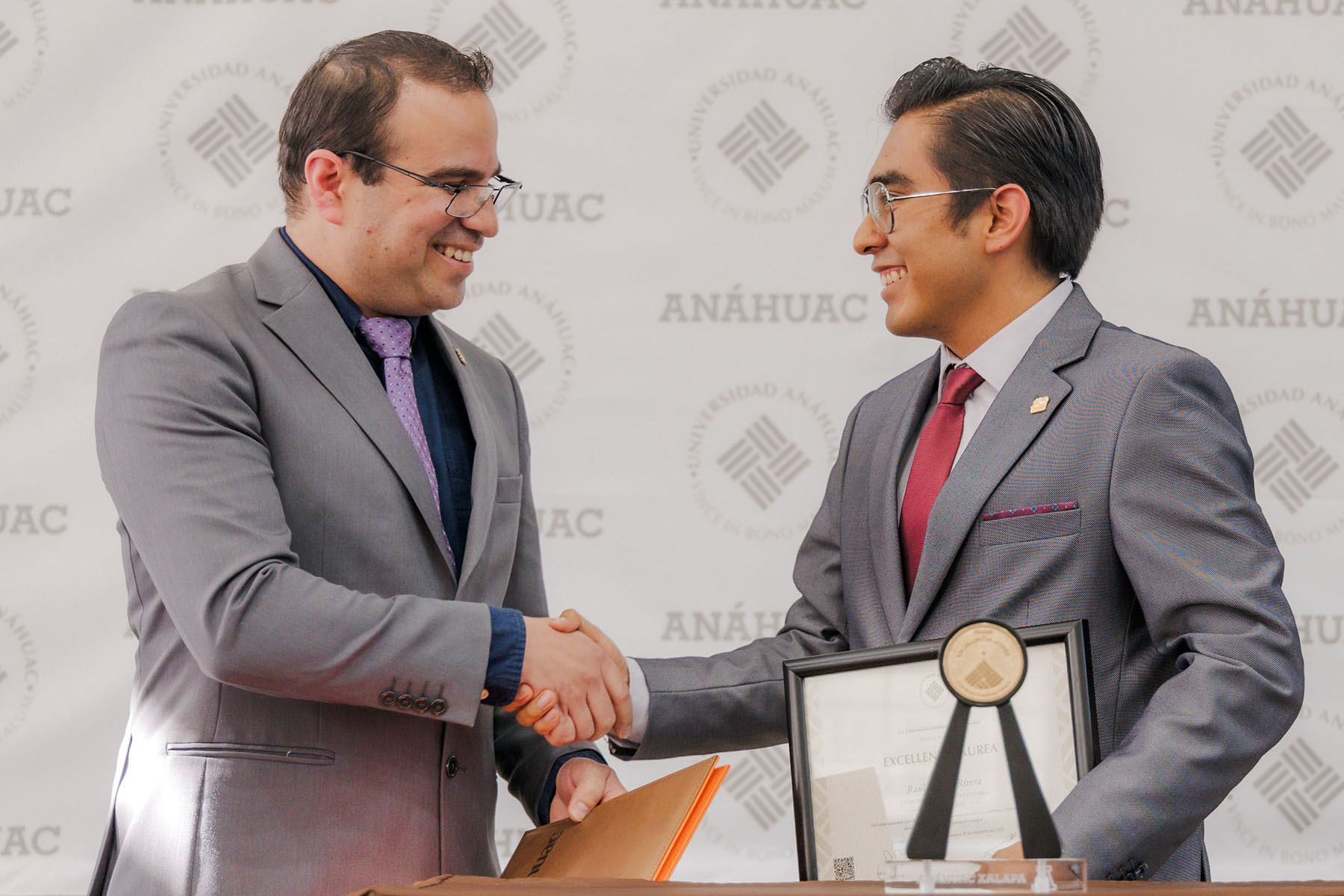 51 / 123 - Premio Excellentia Aurea 2023: Galería de la Ceremonia 51 / 123 - Premio Excellentia Aurea 2023: Galería de la Ceremonia