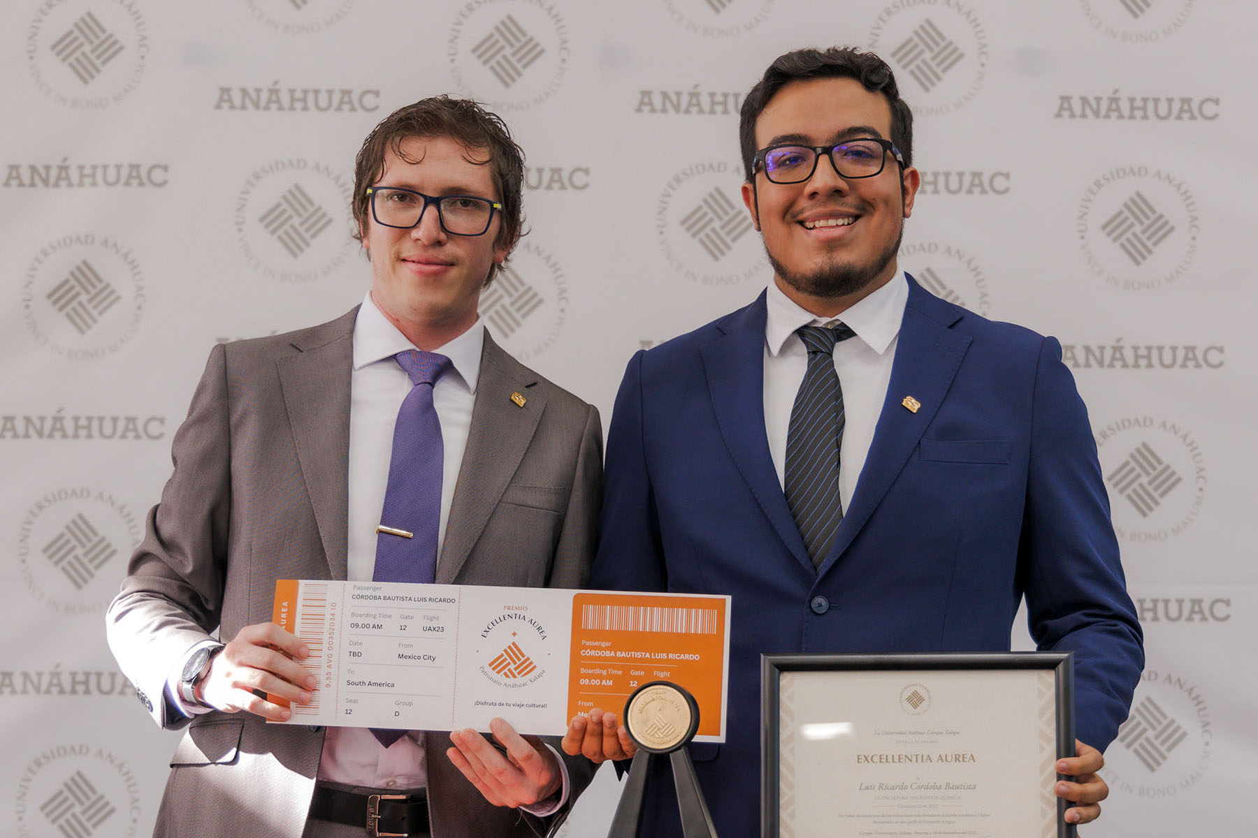 98 / 123 - Premio Excellentia Aurea 2023: Galería de la Ceremonia 98 / 123 - Premio Excellentia Aurea 2023: Galería de la Ceremonia