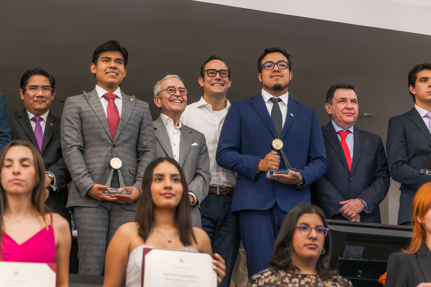 109 / 123 - Premio Excellentia Aurea 2023: Galería de la Ceremonia 109 / 123 - Premio Excellentia Aurea 2023: Galería de la Ceremonia