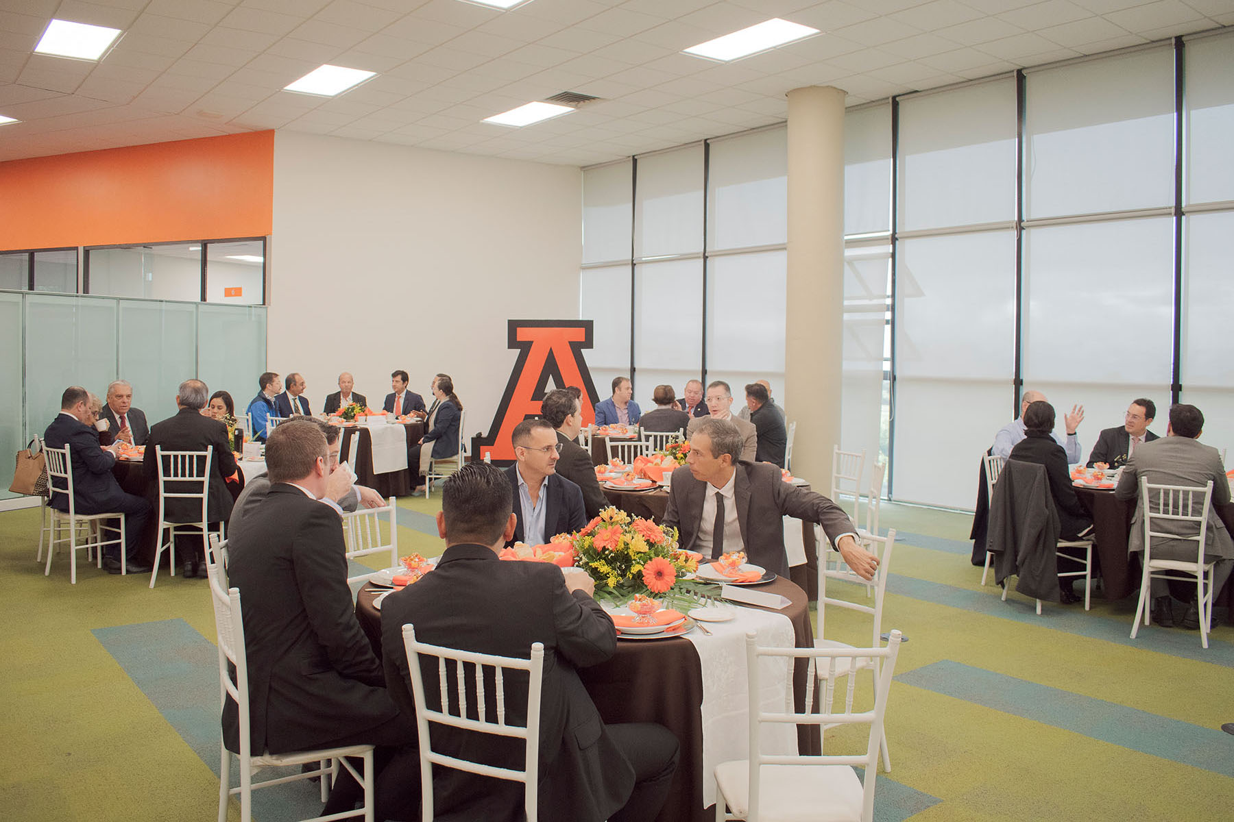 16 / 49 - Primer Desayuno de Consejeros Consultivos Académicos 16 / 49 - Primer Desayuno de Consejeros Consultivos Académicos