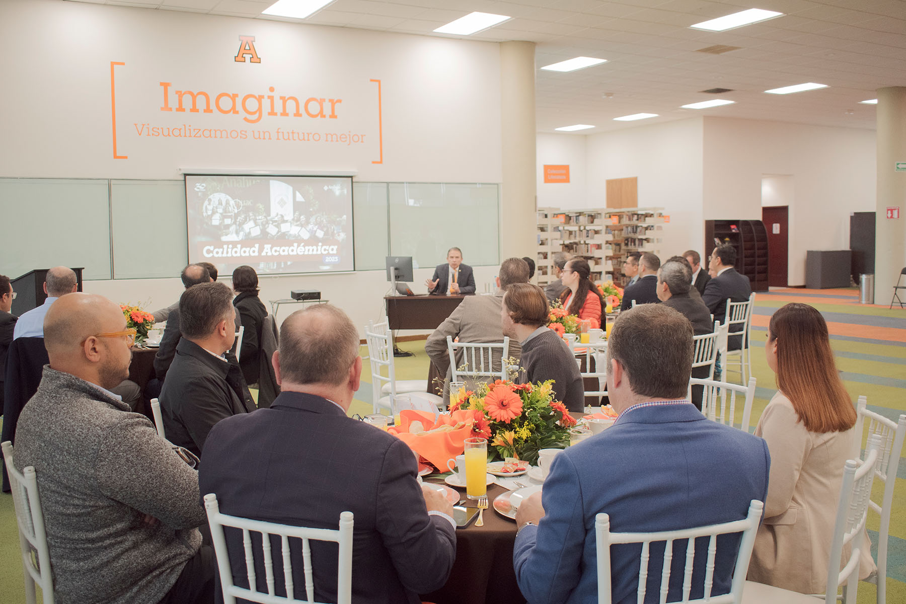 27 / 49 - Primer Desayuno de Consejeros Consultivos Académicos 27 / 49 - Primer Desayuno de Consejeros Consultivos Académicos
