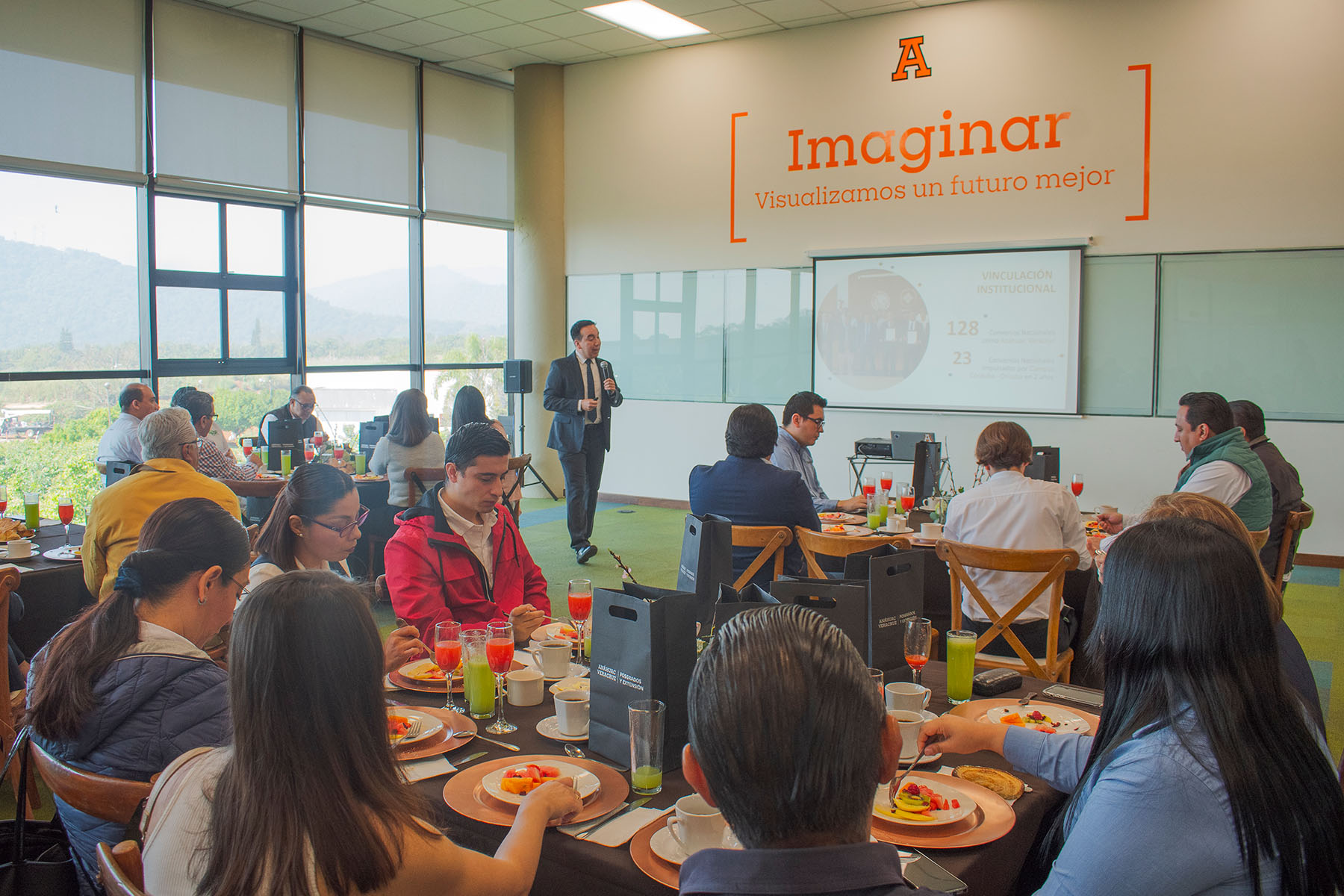 8 / 15 - Segundo Encuentro Anual de Líderes del Talento Humano 8 / 15 - Segundo Encuentro Anual de Líderes del Talento Humano