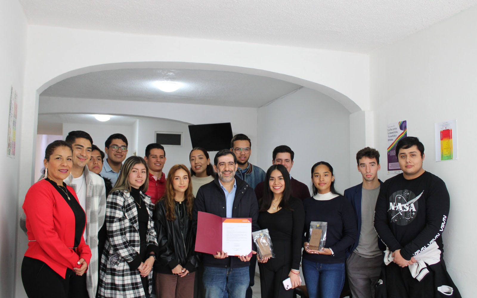 1 / 3 - Visita al Centro Estatal de Justicia Alternativa de Veracruz 1 / 3 - Visita al Centro Estatal de Justicia Alternativa de Veracruz