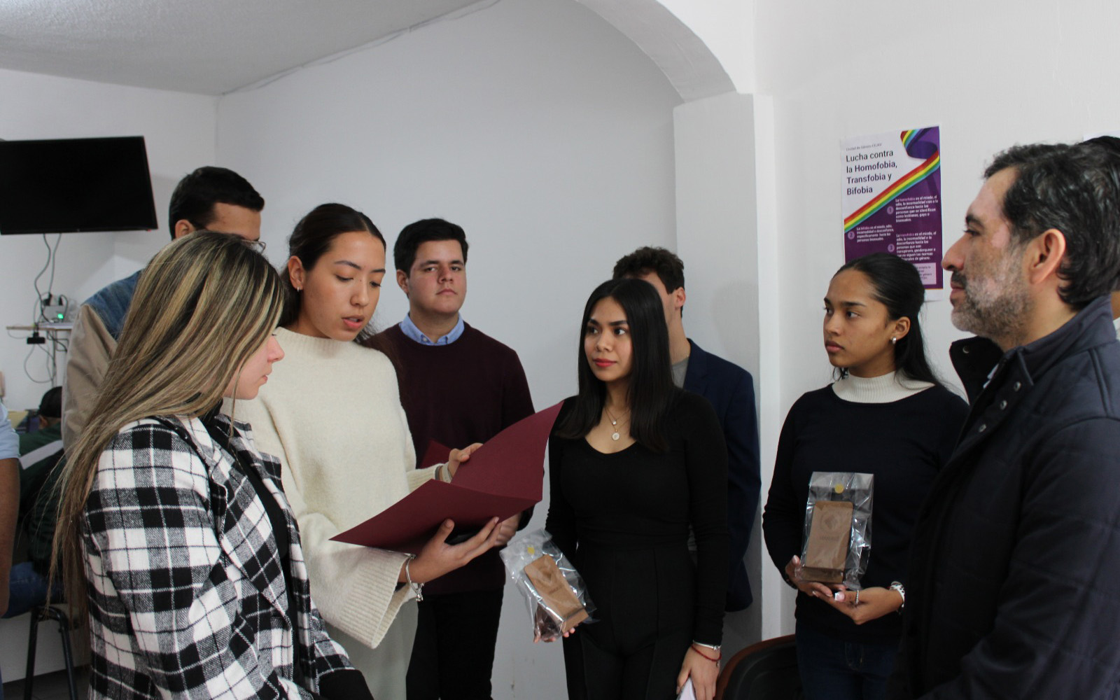 2 / 3 - Visita al Centro Estatal de Justicia Alternativa de Veracruz 2 / 3 - Visita al Centro Estatal de Justicia Alternativa de Veracruz
