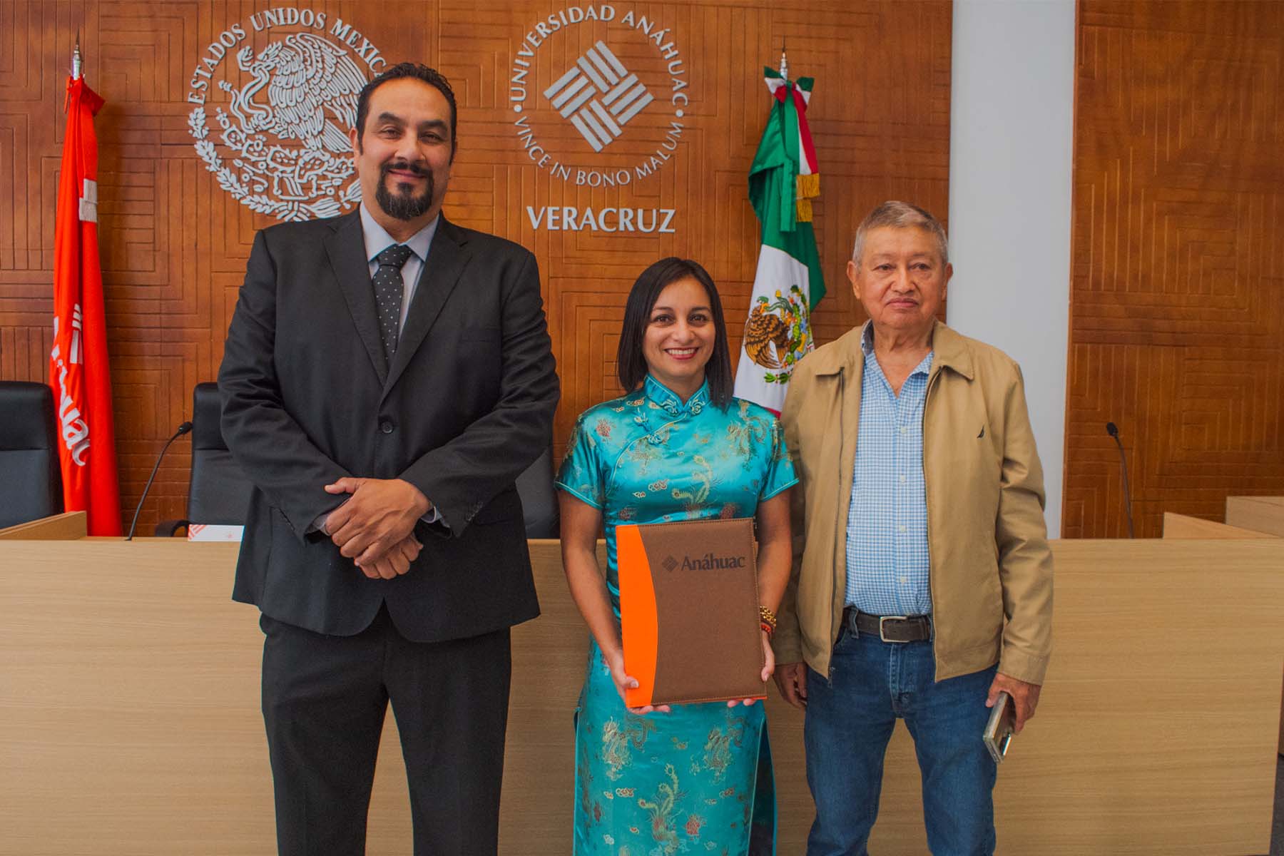 22 / 24 - Firma de Convenio de Colaboración con el Colegio Estatal de Médicos Veterinarios