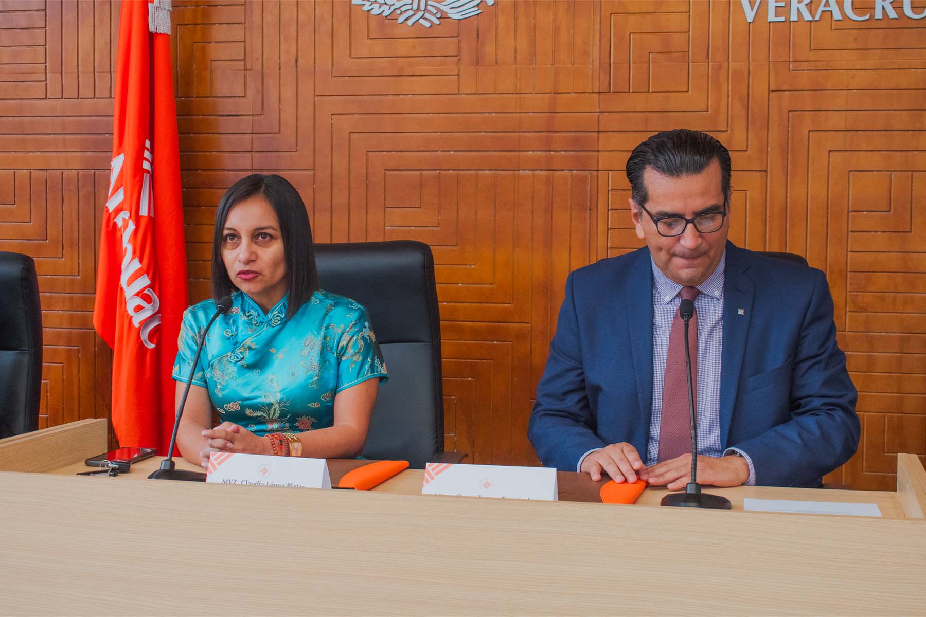 9 / 24 - Firma de Convenio de Colaboración con el Colegio Estatal de Médicos Veterinarios