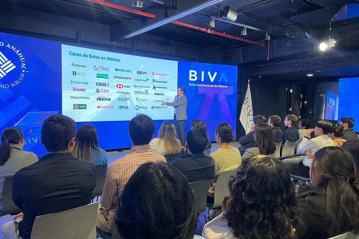 8 / 9 - Viaje Académico a la Ciudad de México por Alumnos de Dirección Financiera y Finanzas y 8 / 9 - Viaje Académico a la Ciudad de México por Alumnos de Dirección Financiera y Finanzas y