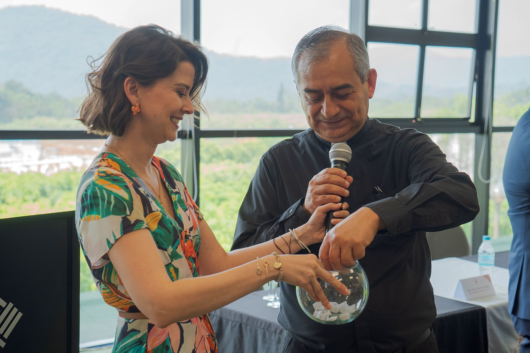 27 / 37 - Clausura del Diplomado en Acompañamiento Integral del Adolescente 27 / 37 - Clausura del Diplomado en Acompañamiento Integral del Adolescente