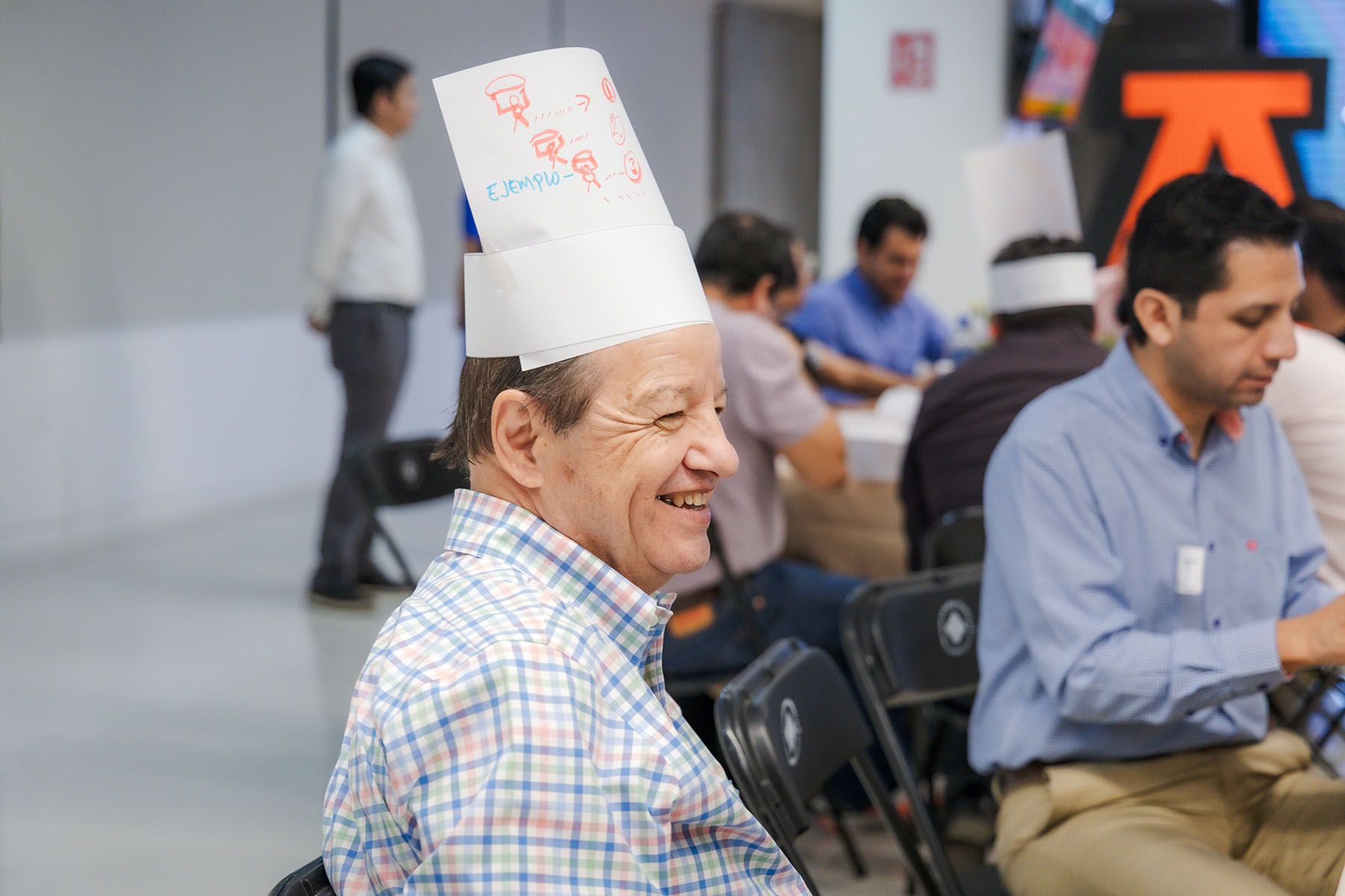 16 / 43 - Coffee Conect, Networking Exclusivo para Alumnos de Posgrados Edición 2024: Follow the