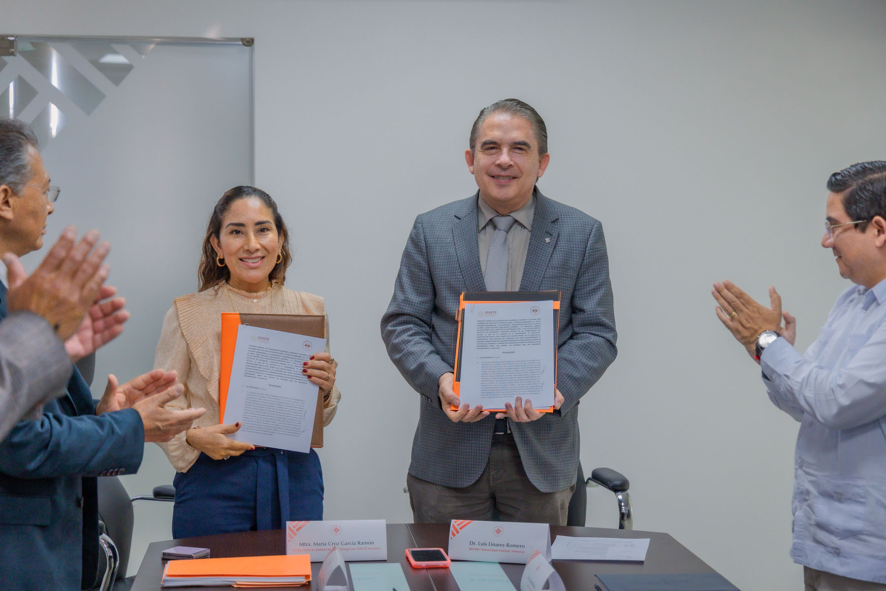 13 / 19 - Renovación de Convenio con el Instituto de Seguridad y Servicios Sociales de los