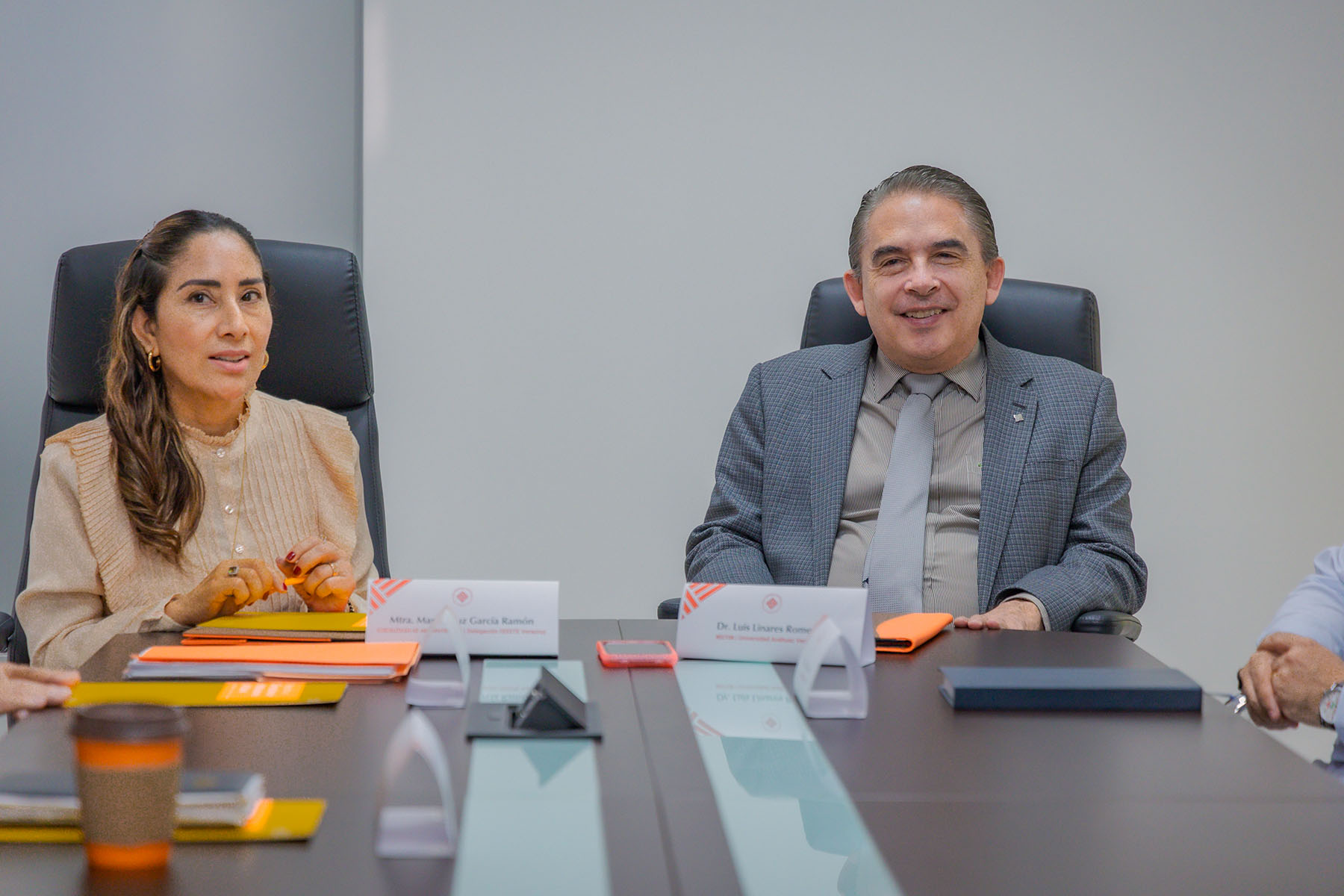 18 / 19 - Renovación de Convenio con el Instituto de Seguridad y Servicios Sociales de los