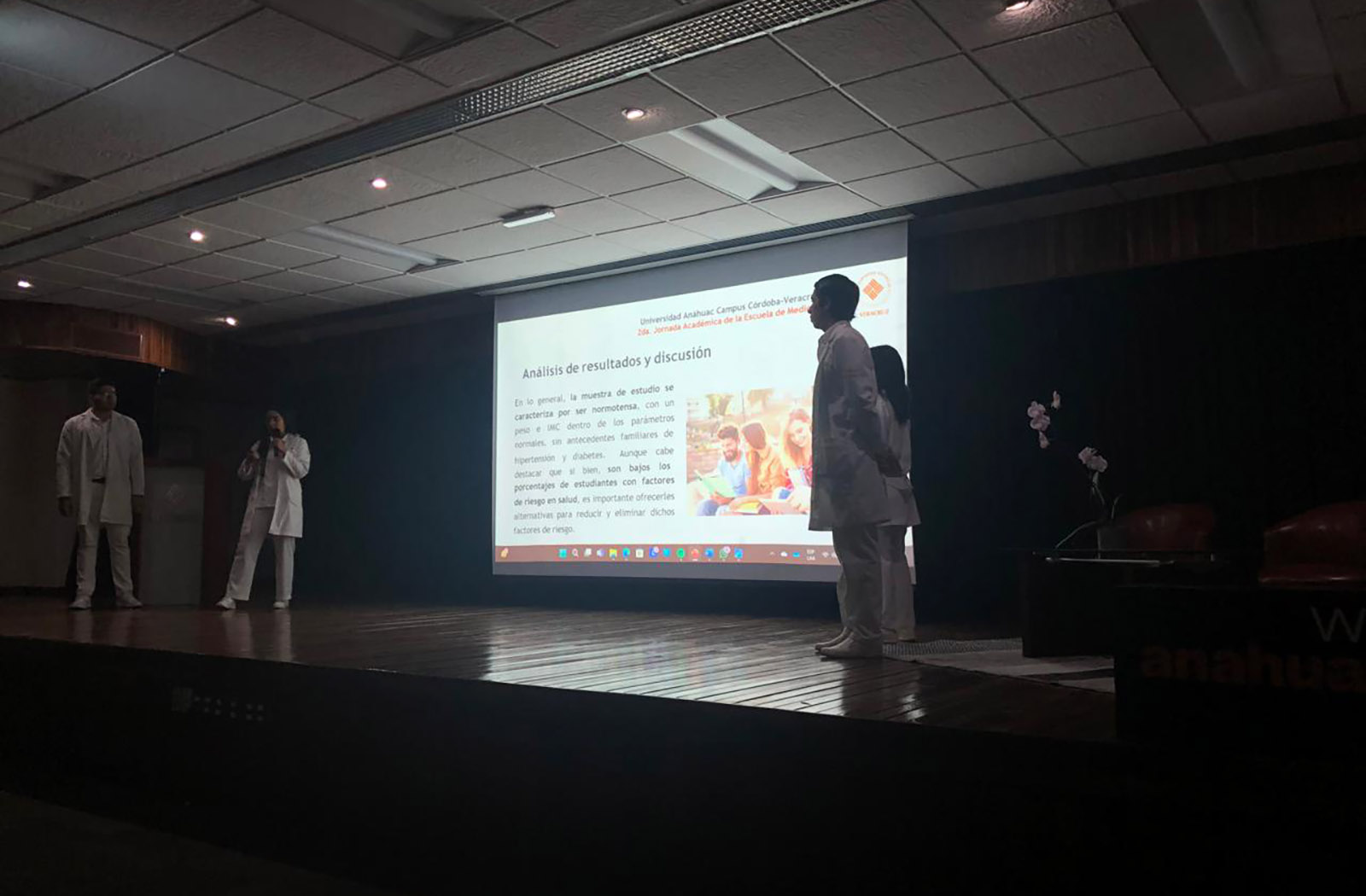 15 / 15 - 2.a Jornada Académica de la Escuela de Medicina: Una Celebración del Aprendizaje 15 / 15 - 2.a Jornada Académica de la Escuela de Medicina: Una Celebración del Aprendizaje