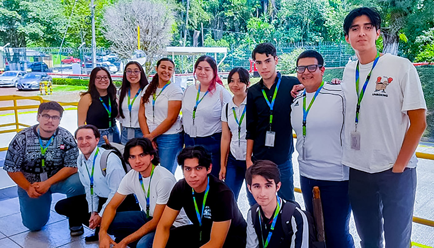 1 / 1 - Plática y Actividades con Bayer México Planta Orizaba 1 / 1 - Plática y Actividades con Bayer México Planta Orizaba