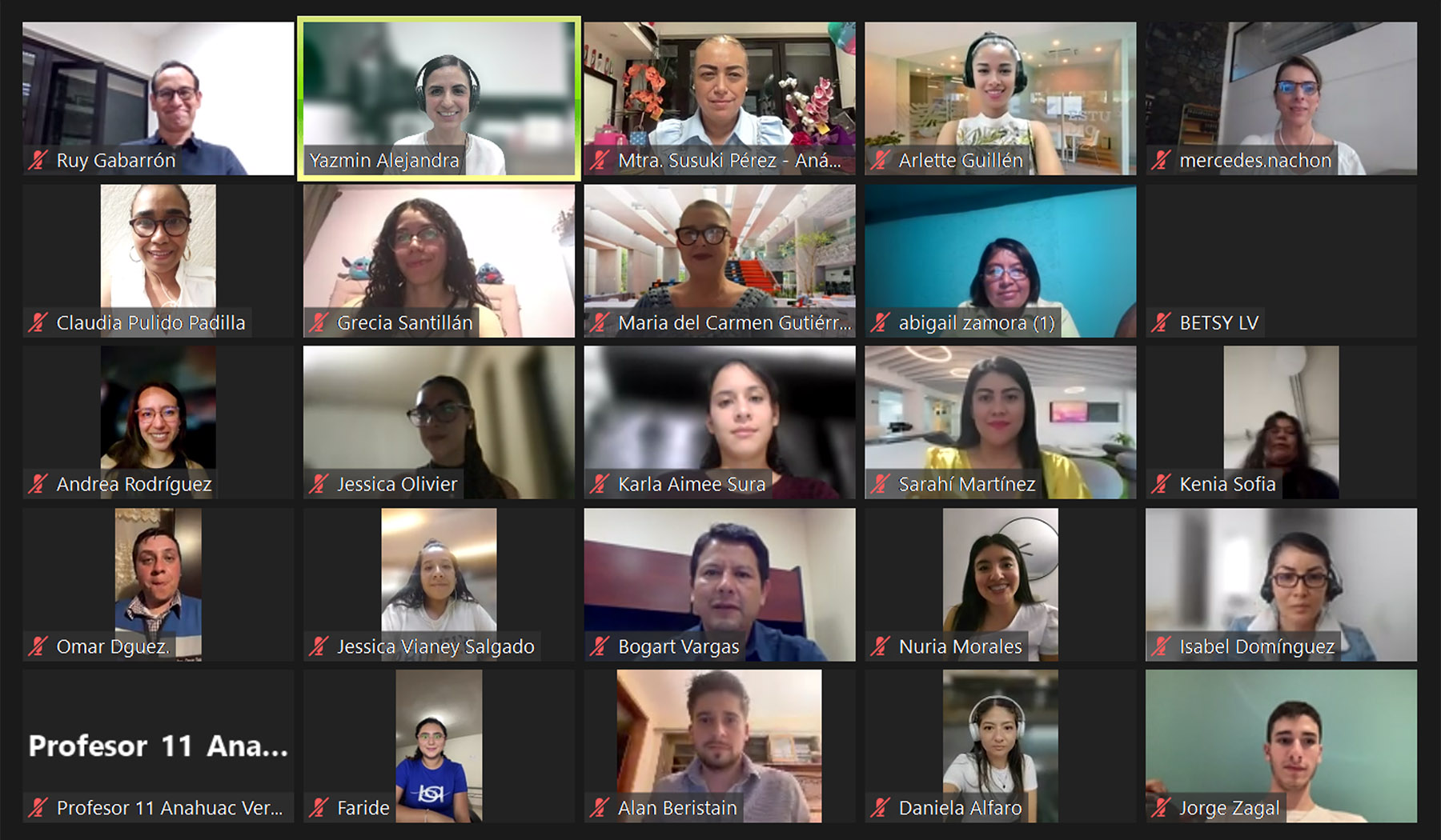 1 / 2 - El Comienzo de una Nueva Etapa: Clausura Virtual de 6 Diplomados
