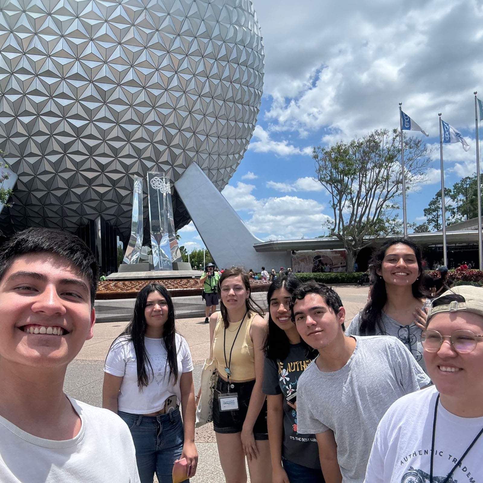 14 / 35 - Disney International College Program 2024 14 / 35 - Disney International College Program 2024