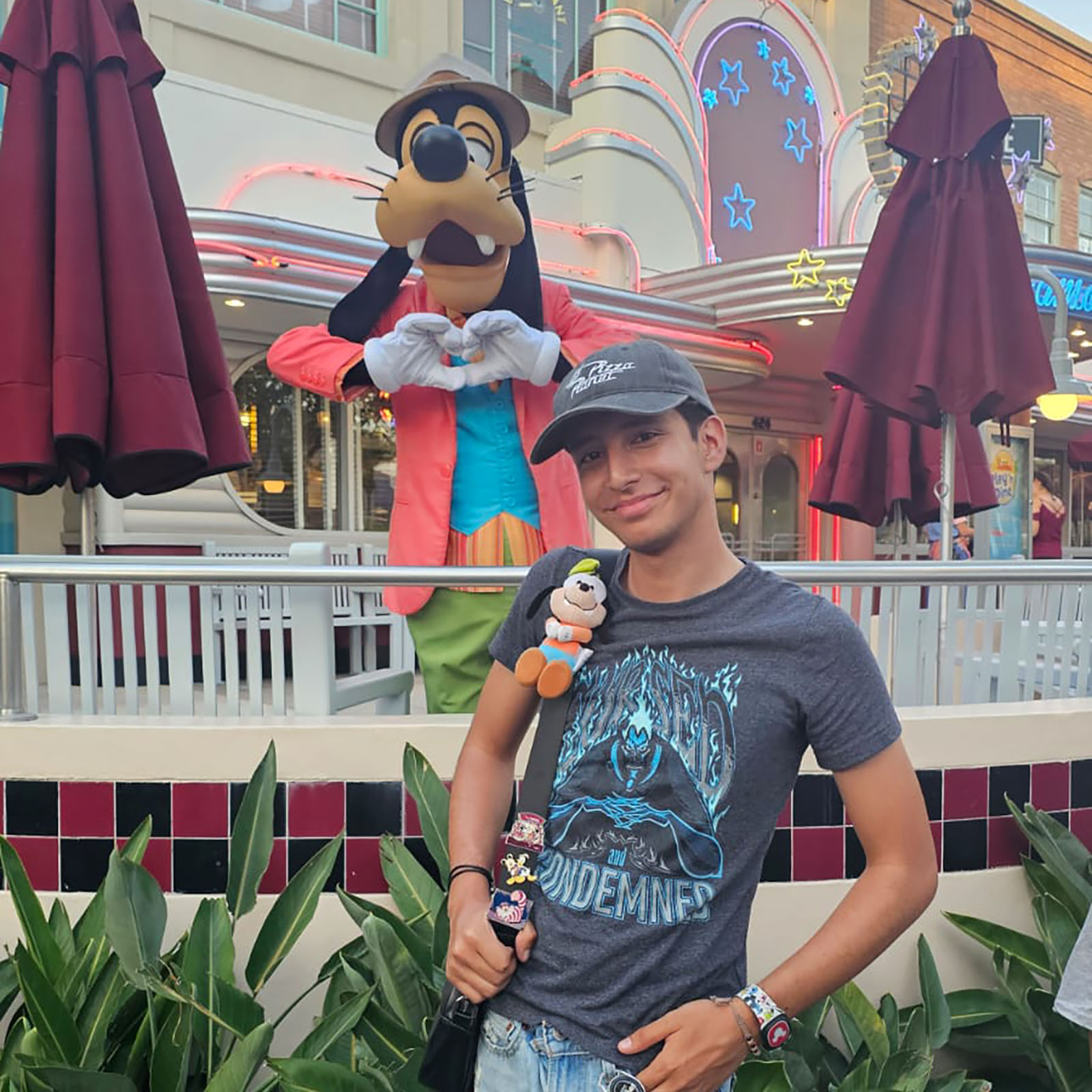 27 / 35 - Disney International College Program 2024 27 / 35 - Disney International College Program 2024