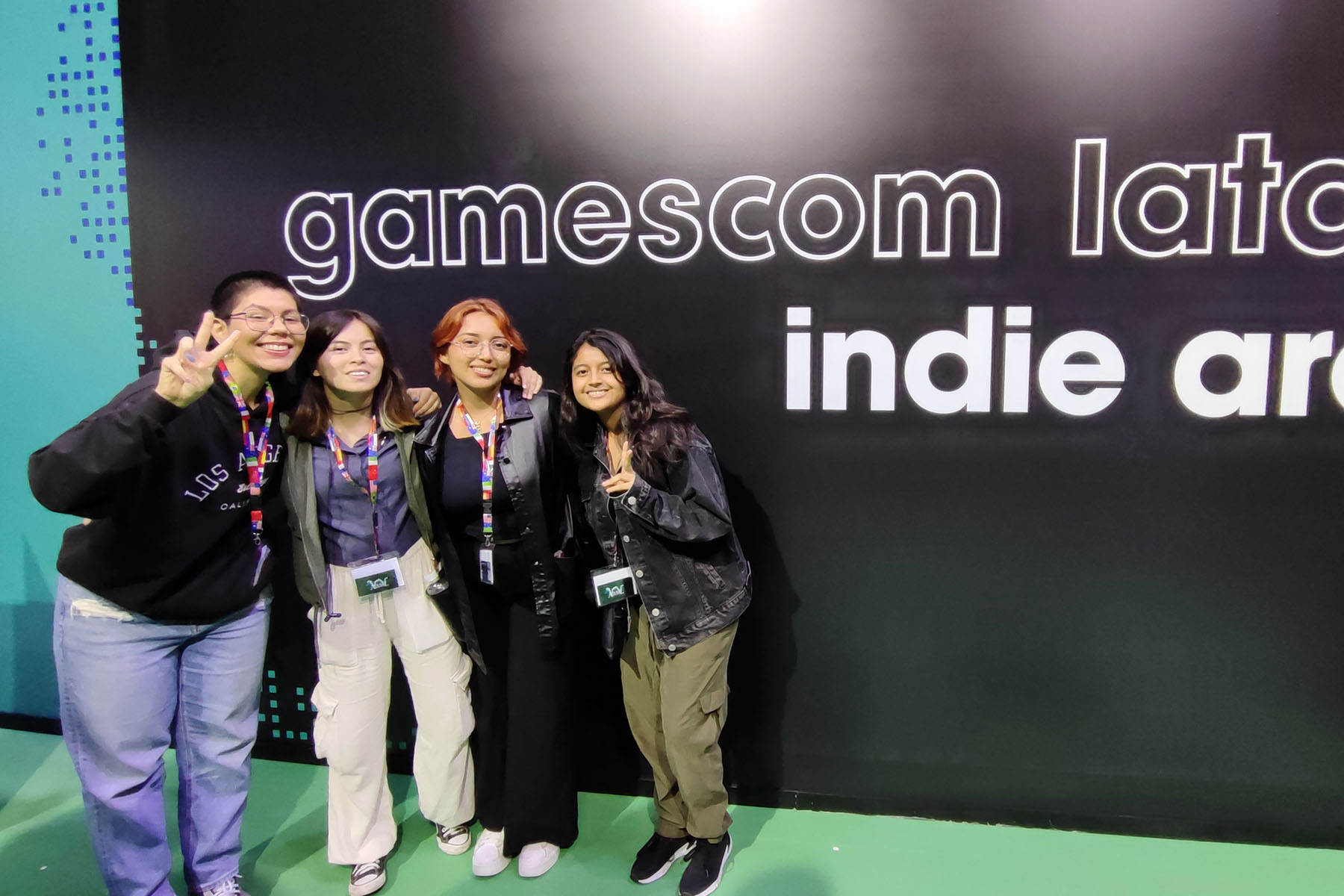 2 / 10 - Alumnas de Animación Digital Participan en la Game Jam Plus en Río de Janeiro Brasil