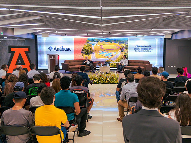 Charla de Café con un Empresario: Conversatorios