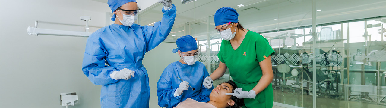 Clínica Dental Universitaria