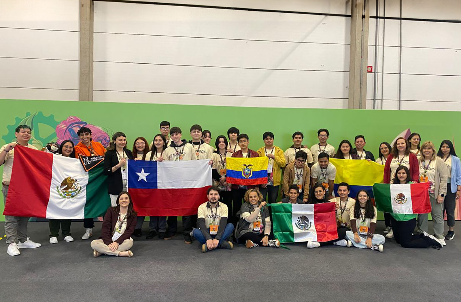 4 / 7 - Destacada Participación de Alumnos de Ingeniería en la 15.a FETEPS en São Paulo, Brasil 4 / 7 - Destacada Participación de Alumnos de Ingeniería en la 15.a FETEPS en São Paulo, Brasil