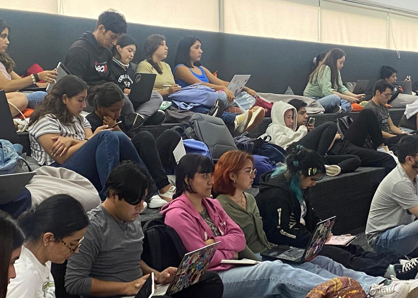 7 / 9 - Emprendimiento en Veracruz: Oportunidades y Tendencias 7 / 9 - Emprendimiento en Veracruz: Oportunidades y Tendencias