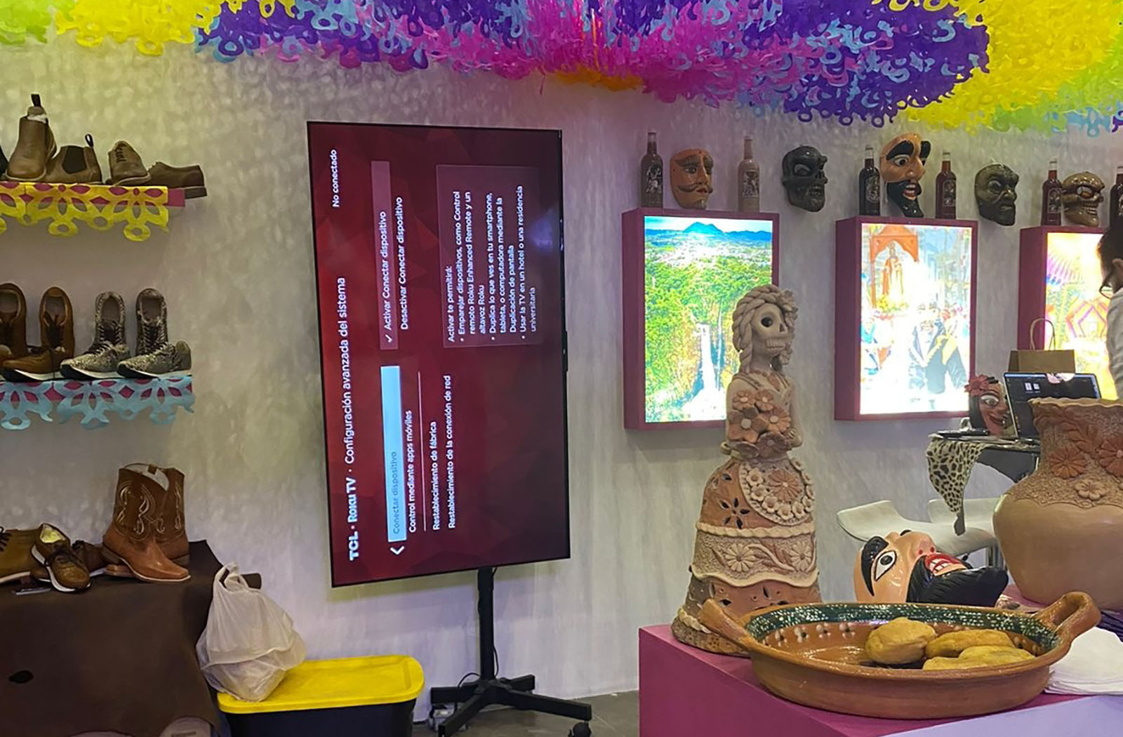 4 / 6 - Estudiantes de Turismo Internacional Asisten a la Sexta Edición del Tianguis Nacional de 4 / 6 - Estudiantes de Turismo Internacional Asisten a la Sexta Edición del Tianguis Nacional de