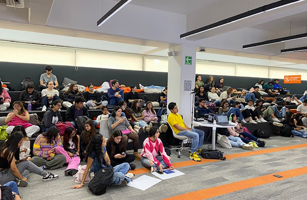 2 / 8 - Emprende Desde que Eres Estudiante 2 / 8 - Emprende Desde que Eres Estudiante