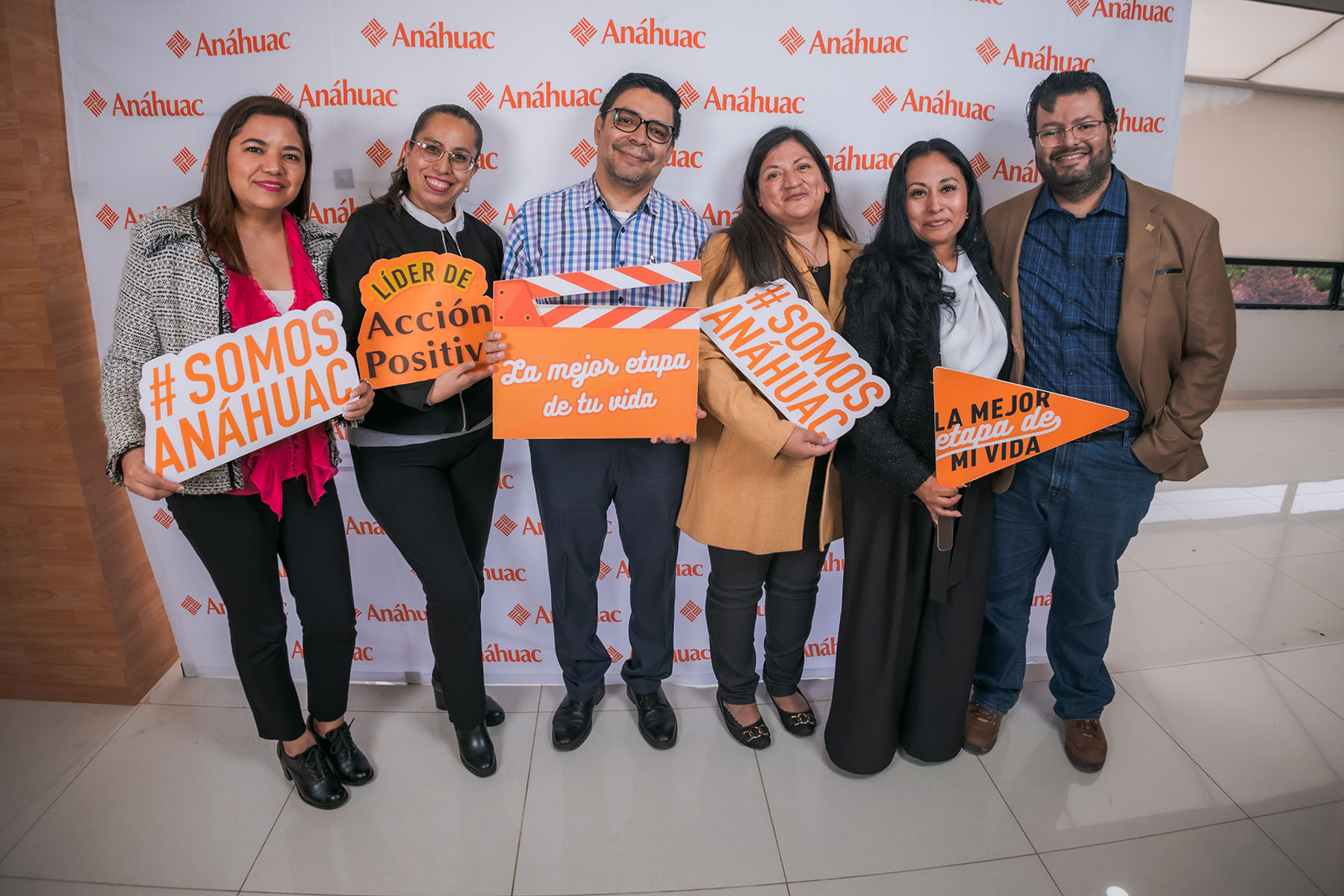 46 / 70 - La Meta Está Cerca: Clausura de la Maestría en Economía y Negocios para Grupo