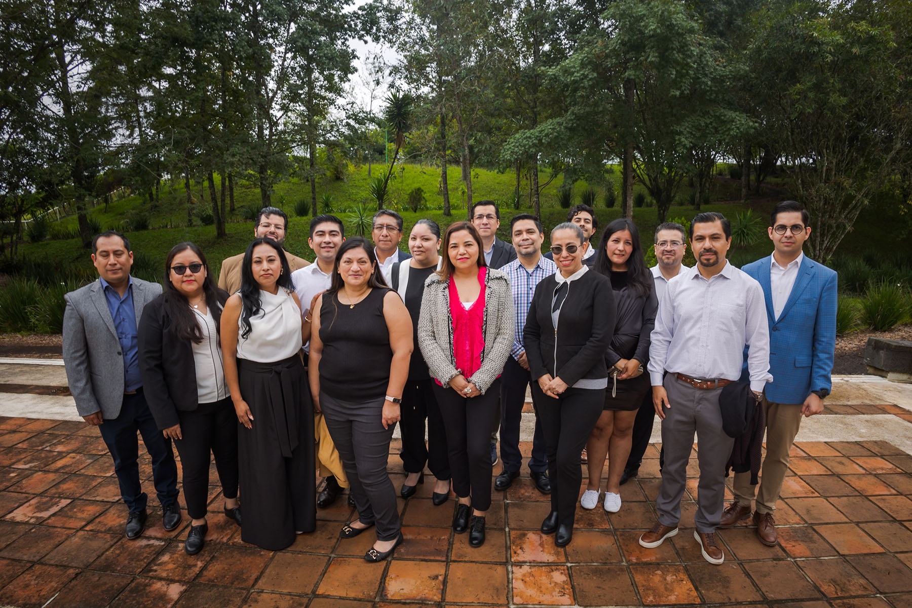 69 / 70 - La Meta Está Cerca: Clausura de la Maestría en Economía y Negocios para Grupo