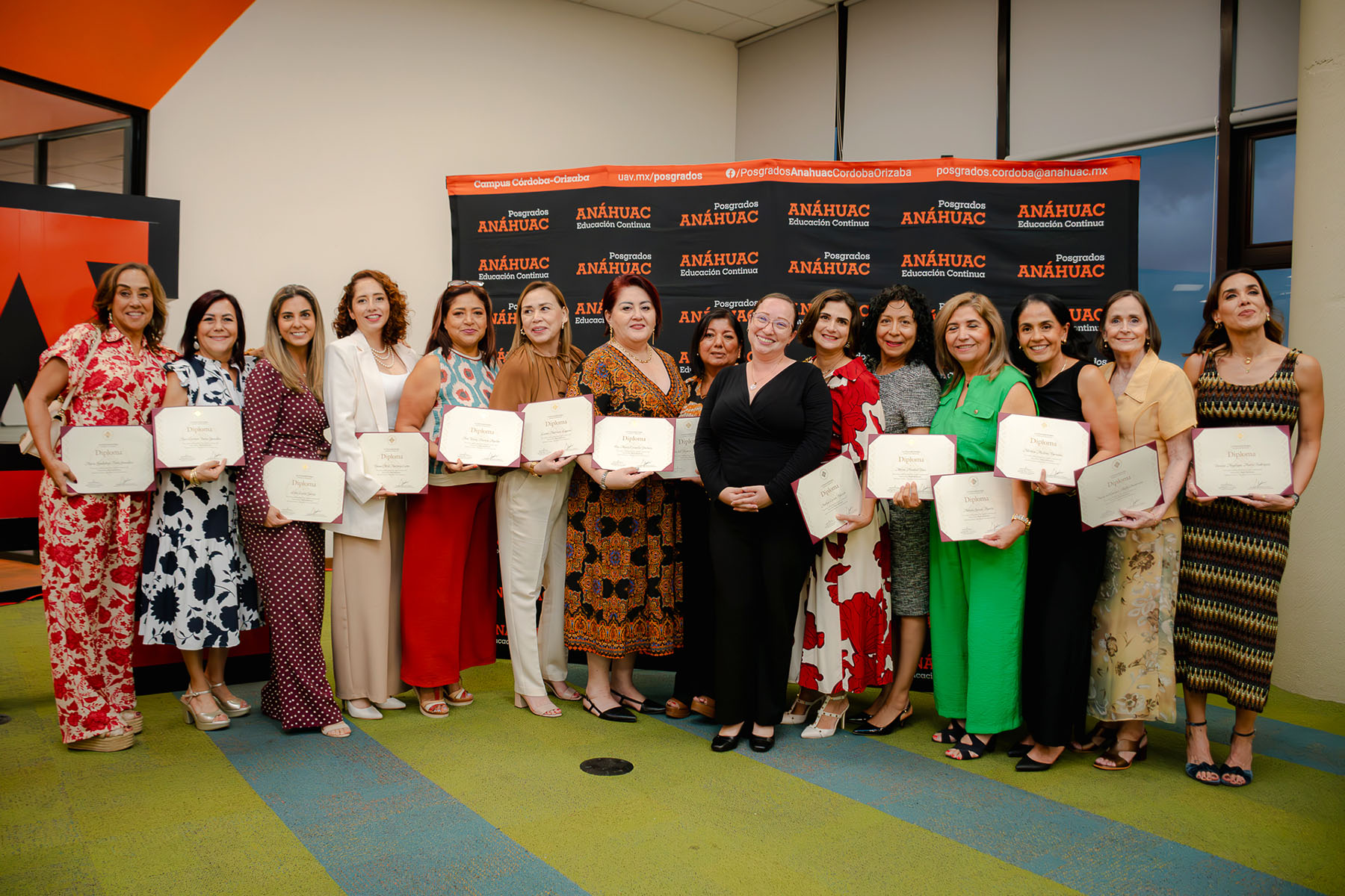 43 / 76 - Clausura de los Diplomados en Desarrollo Integral, en Duelo y Resiliencia y en Diseño