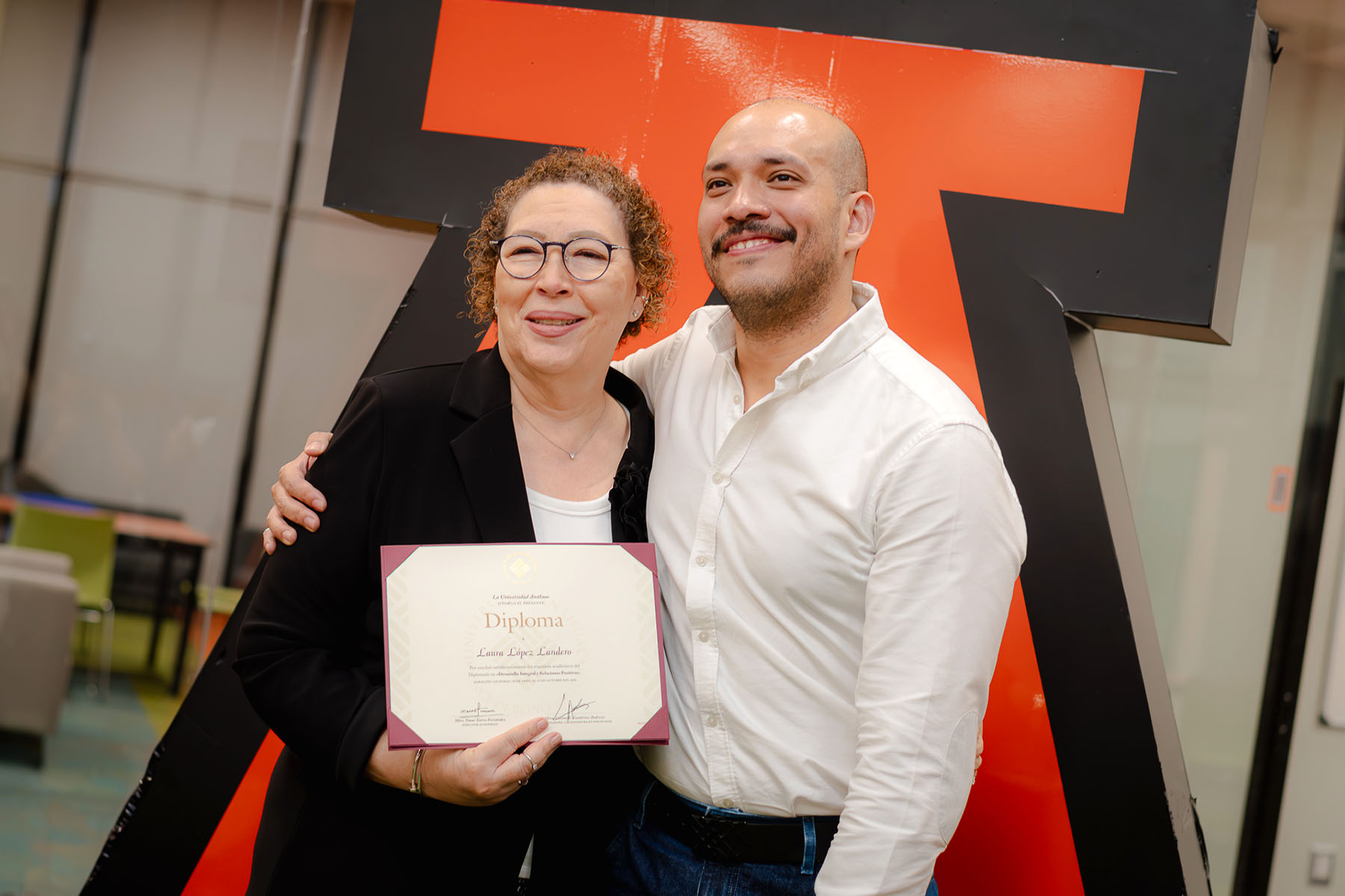 60 / 76 - Clausura de los Diplomados en Desarrollo Integral, en Duelo y Resiliencia y en Diseño