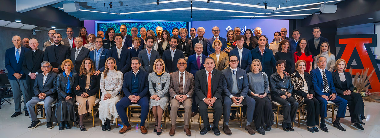 Homenaje al Dr. Alfredo Chedraui Obeso, Presidente Fundador y Vitalicio de Nuestra Universidad