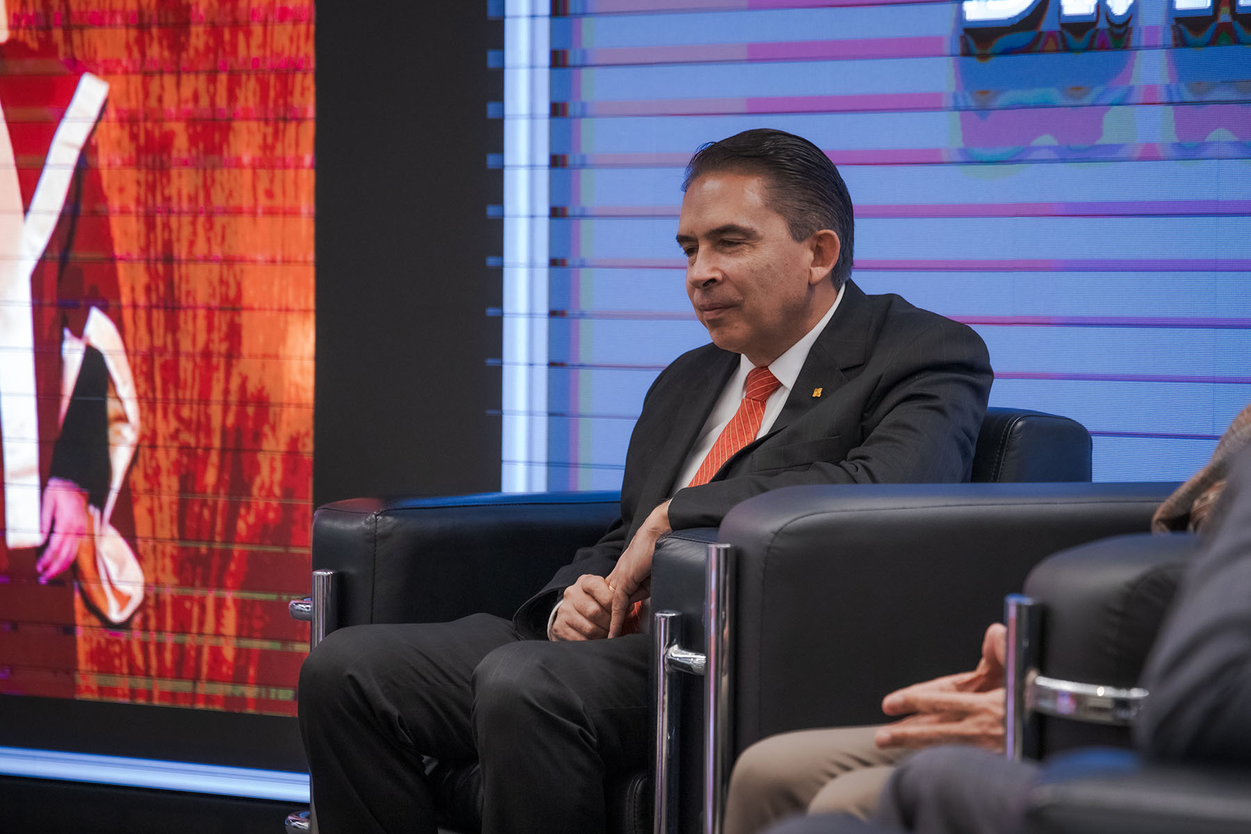 25 / 82 - Homenaje al Dr. Alfredo Chedraui Obeso, Presidente Fundador y Vitalicio de Nuestra