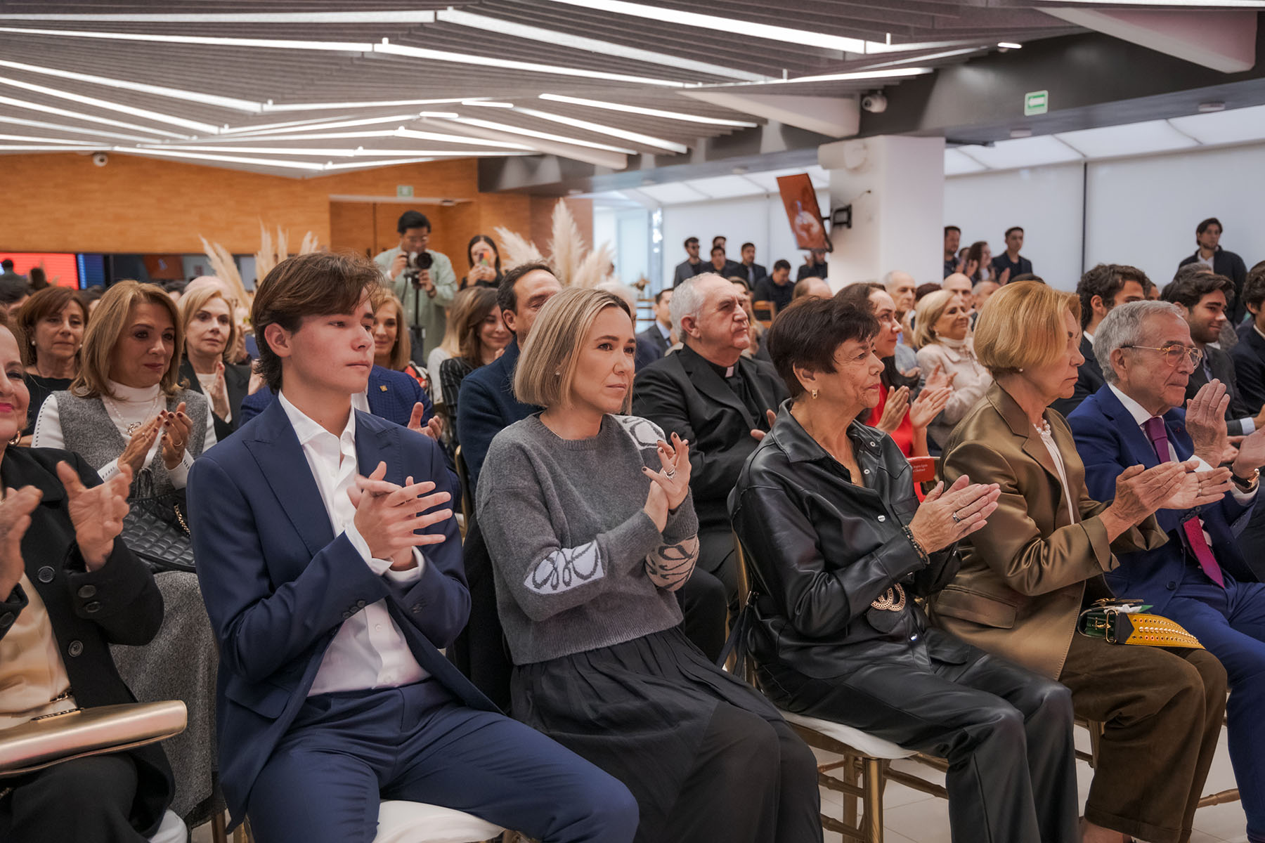 26 / 82 - Homenaje al Dr. Alfredo Chedraui Obeso, Presidente Fundador y Vitalicio de Nuestra