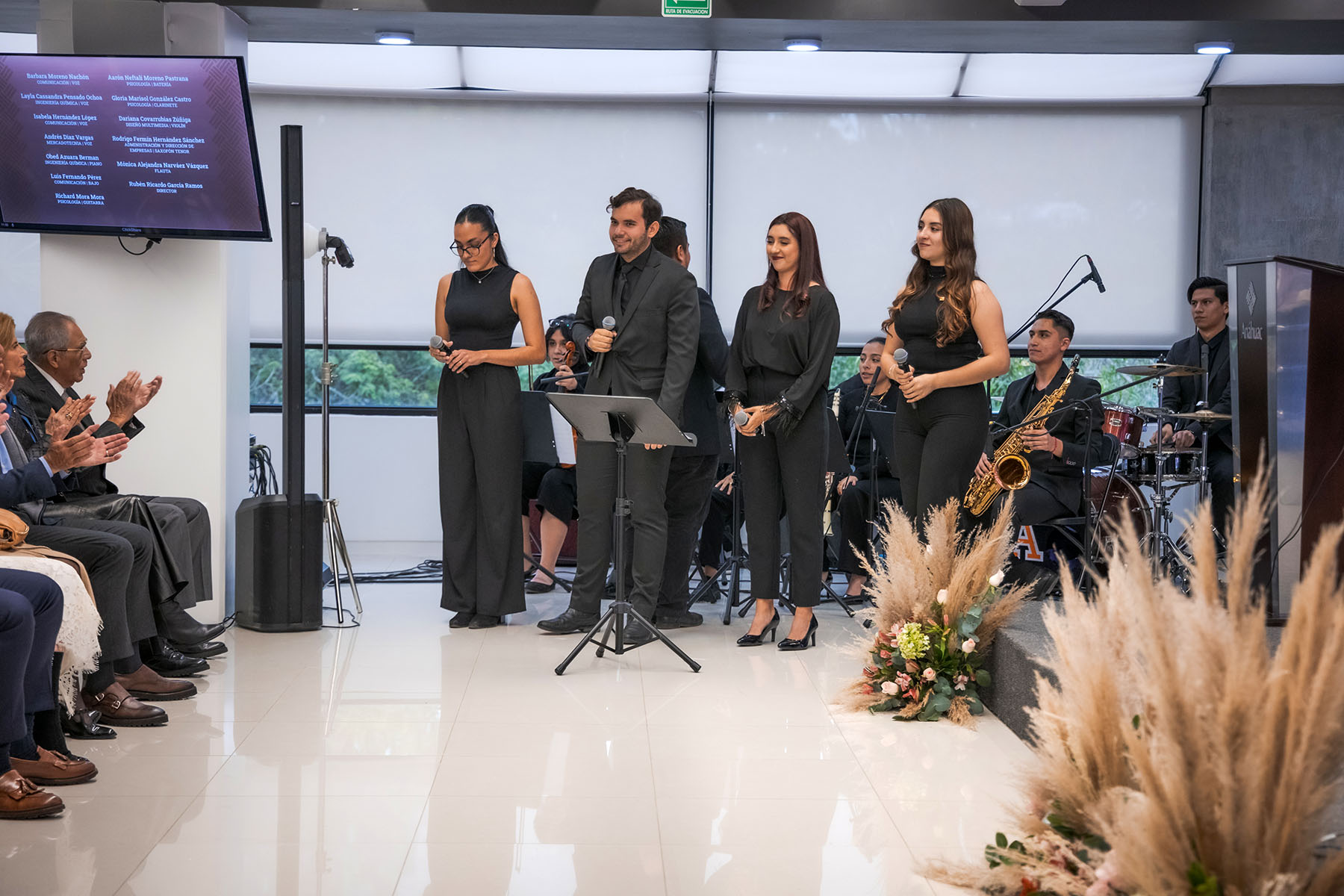 48 / 82 - Homenaje al Dr. Alfredo Chedraui Obeso, Presidente Fundador y Vitalicio de Nuestra