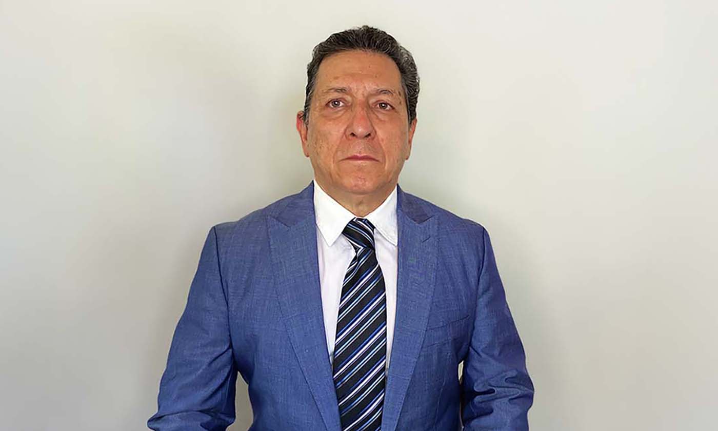 1 / 1 - Entrevista al Mtro. Jorge Martín González Vázquez 1 / 1 - Entrevista al Mtro. Jorge Martín González Vázquez