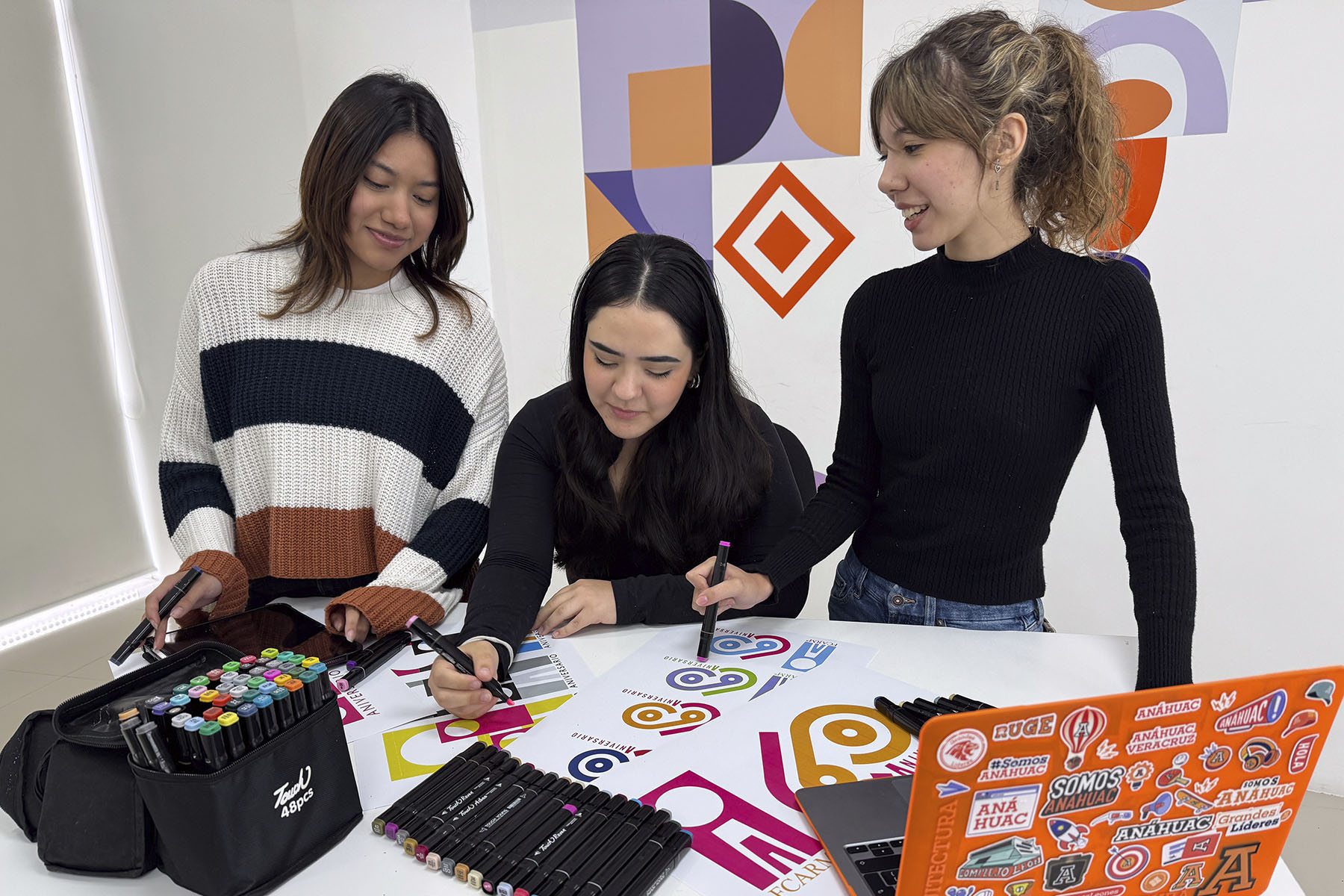 5 / 5 - Alumnas de Arquitectura Destacan en Concurso Nacional de la FCARM 5 / 5 - Alumnas de Arquitectura Destacan en Concurso Nacional de la FCARM