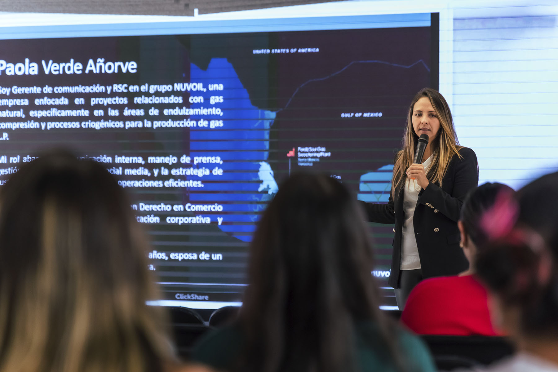 4 / 5 - Mejora tu Visibilidad en LinkedIn de la mano de Nuvoil 4 / 5 - Mejora tu Visibilidad en LinkedIn de la mano de Nuvoil