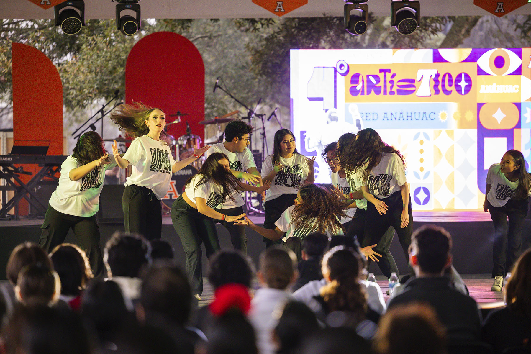 103 / 170 - Encuentro Artístico de la Red Anáhuac 2025: Concurso 103 / 170 - Encuentro Artístico de la Red Anáhuac 2025: Concurso