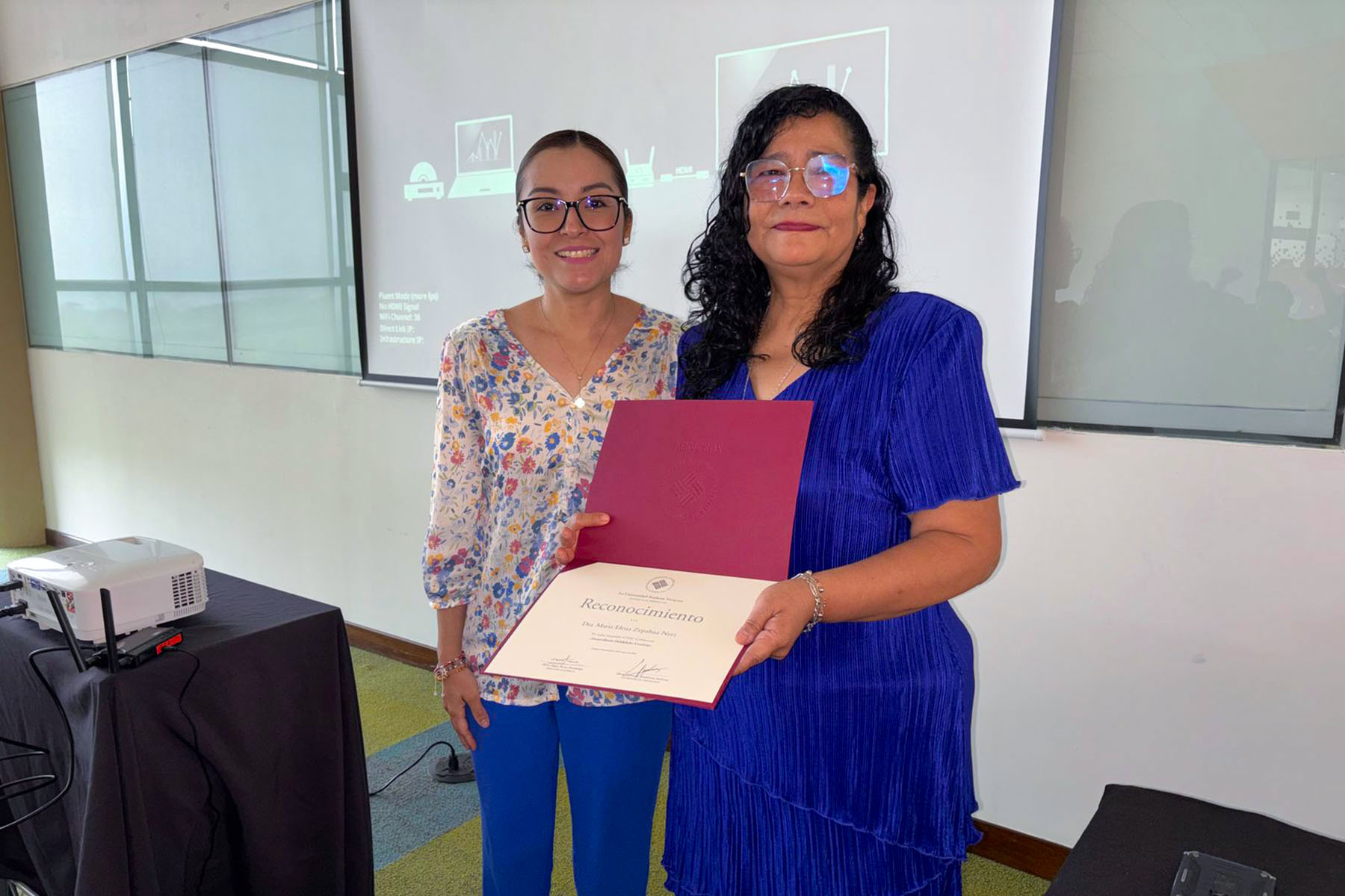 1 / 4 - Taller Conferencia: Desarrollando Habilidades Creativas