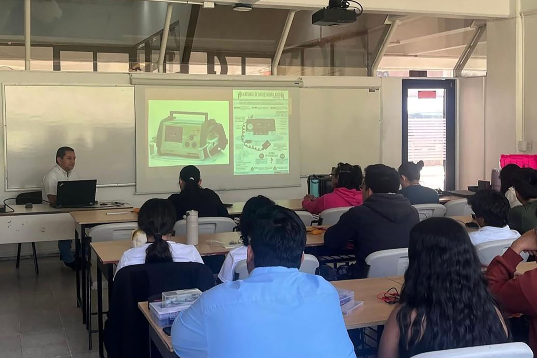 5 / 5 - Tercer Simposio de Ingeniería Biomédica