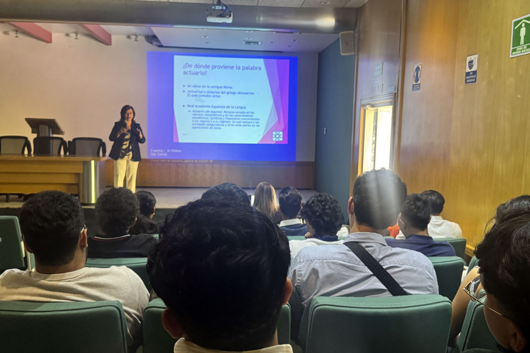 2 / 10 - Visitas Empresariales Actuaria 2025