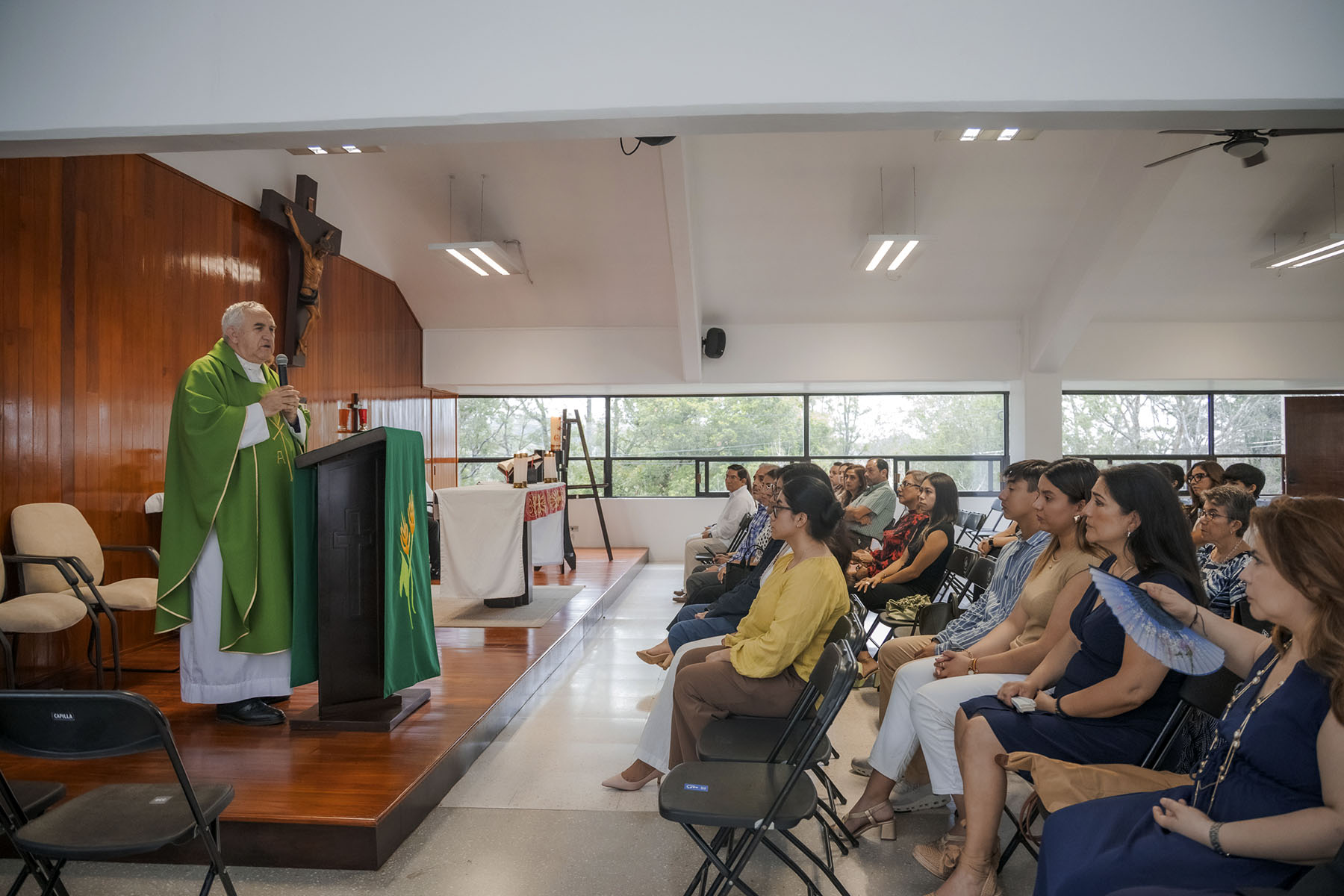 1 / 62 - Clausura del Diplomado en Desarrollo Humano: Un Cierre Lleno de Arte, Reflexión y