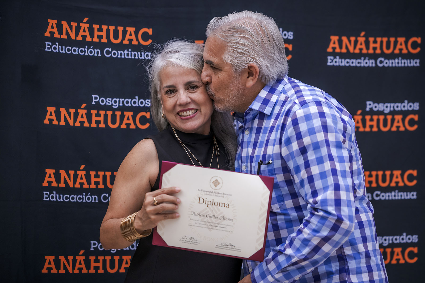 52 / 62 - Clausura del Diplomado en Desarrollo Humano: Un Cierre Lleno de Arte, Reflexión y