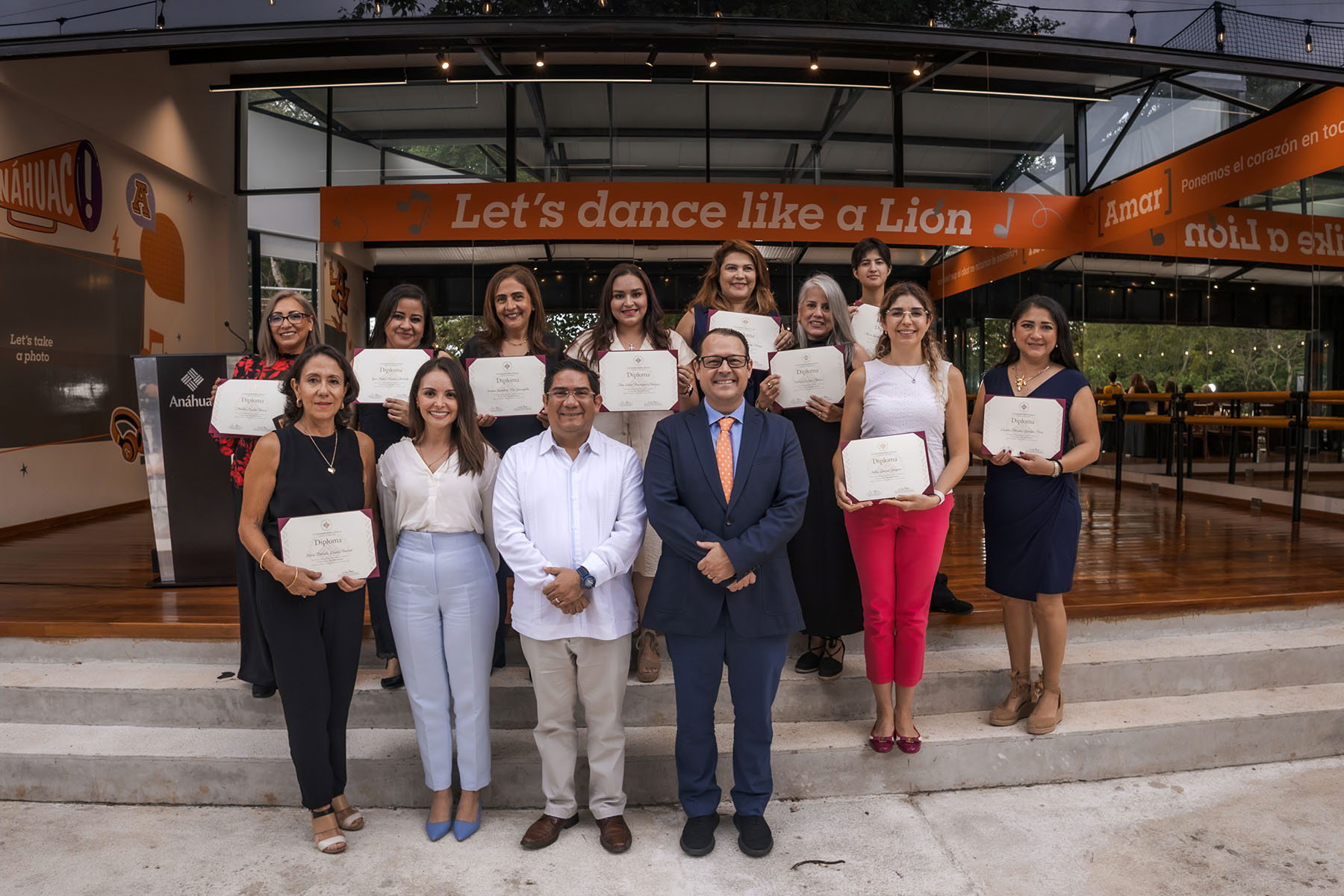42 / 62 - Clausura del Diplomado en Desarrollo Humano: Un Cierre Lleno de Arte, Reflexión y