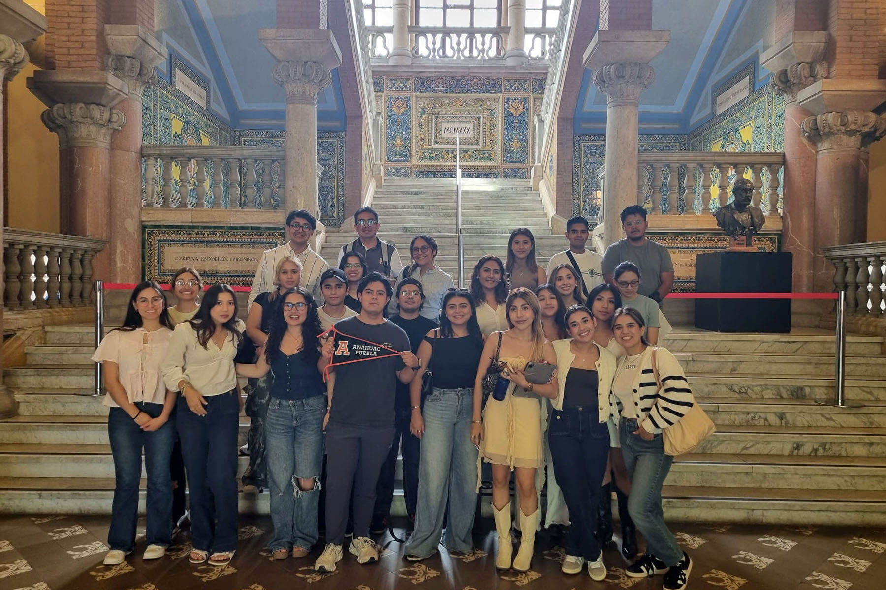 3 / 9 - Cursos de Verano Internacionales para Alumnos de Médico Cirujano