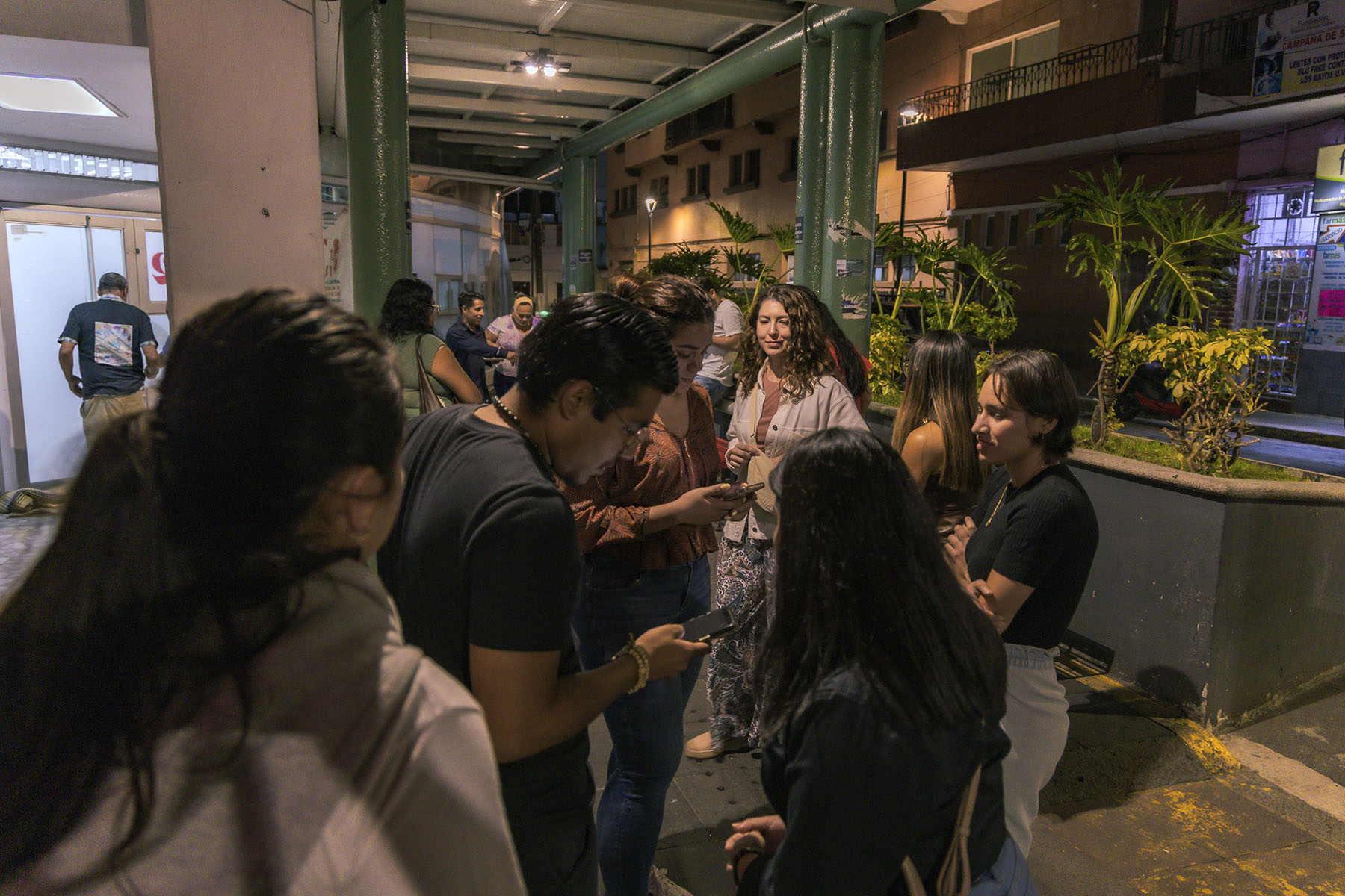 12 / 14 - Cristo de la Calle: Posgrados 12 / 14 - Cristo de la Calle: Posgrados