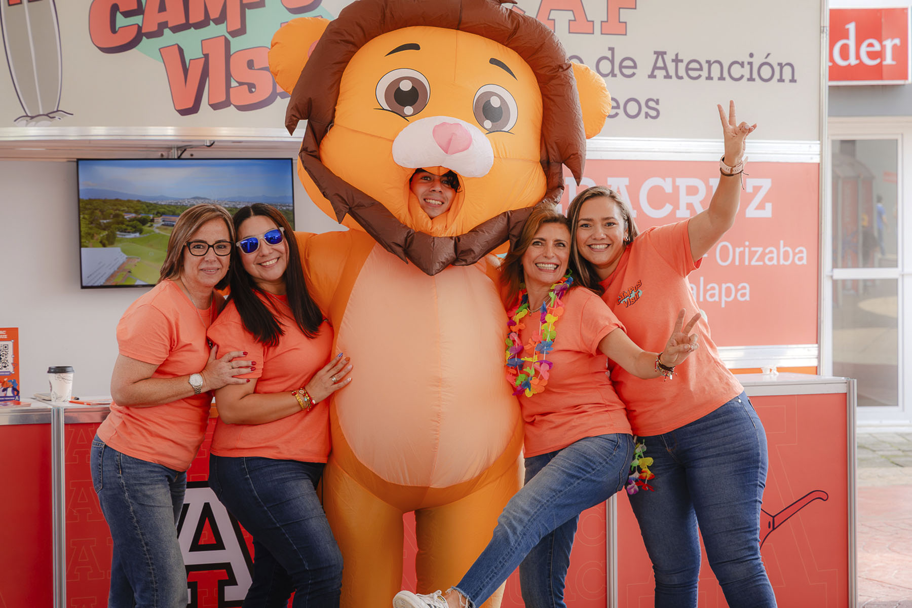 70 / 149 - Campus Visit 2025: Galería 70 / 149 - Campus Visit 2025: Galería