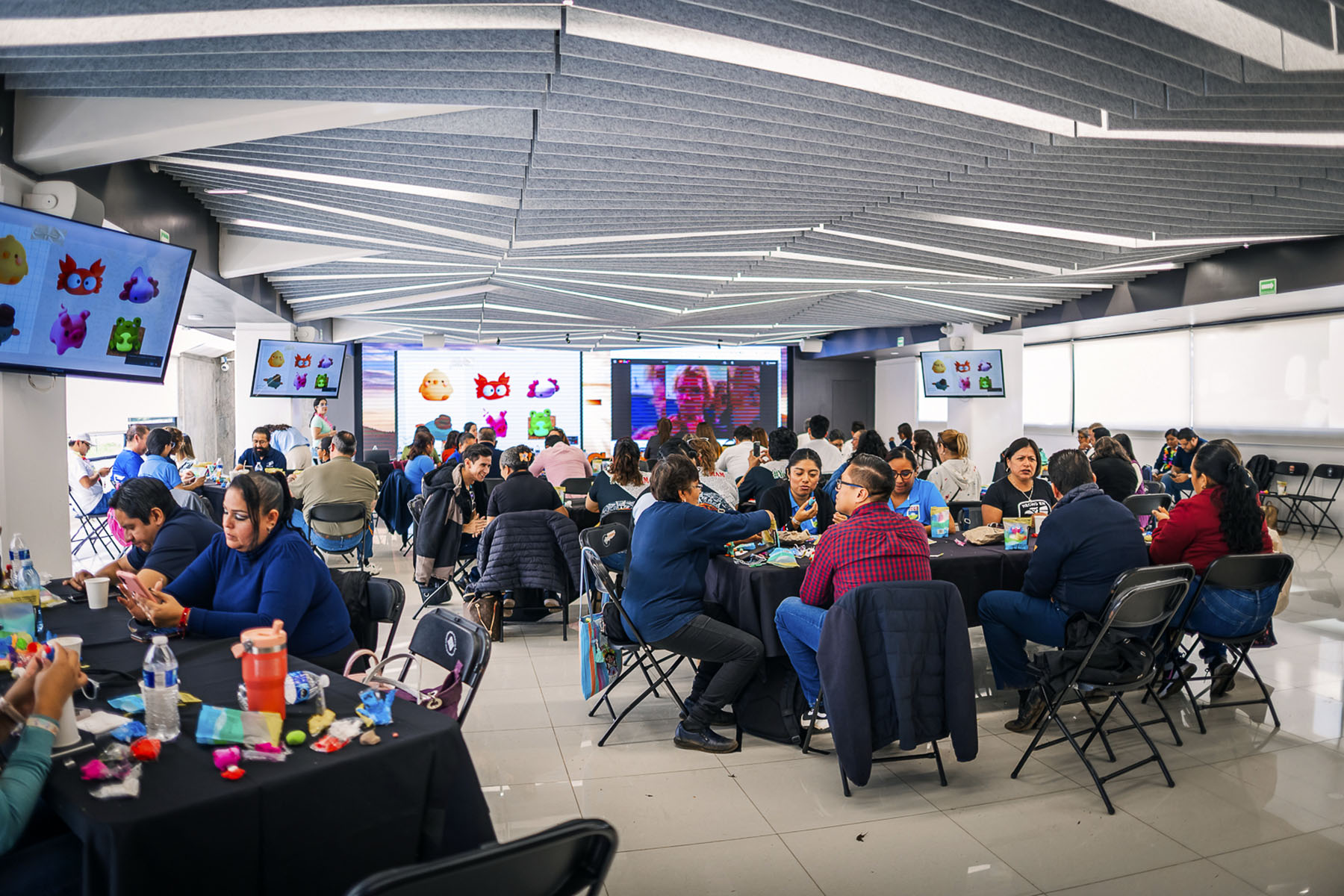 130 / 180 - Campus Visit 2025: Galería 130 / 180 - Campus Visit 2025: Galería