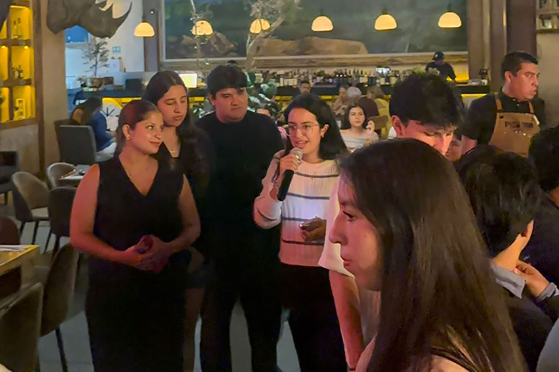 4 / 4 - Cena de Bienvenida de la Licenciatura en Derecho 4 / 4 - Cena de Bienvenida de la Licenciatura en Derecho